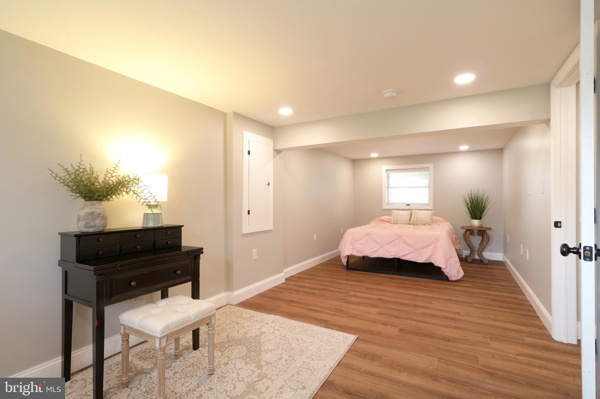 PENN HILLS - Residential