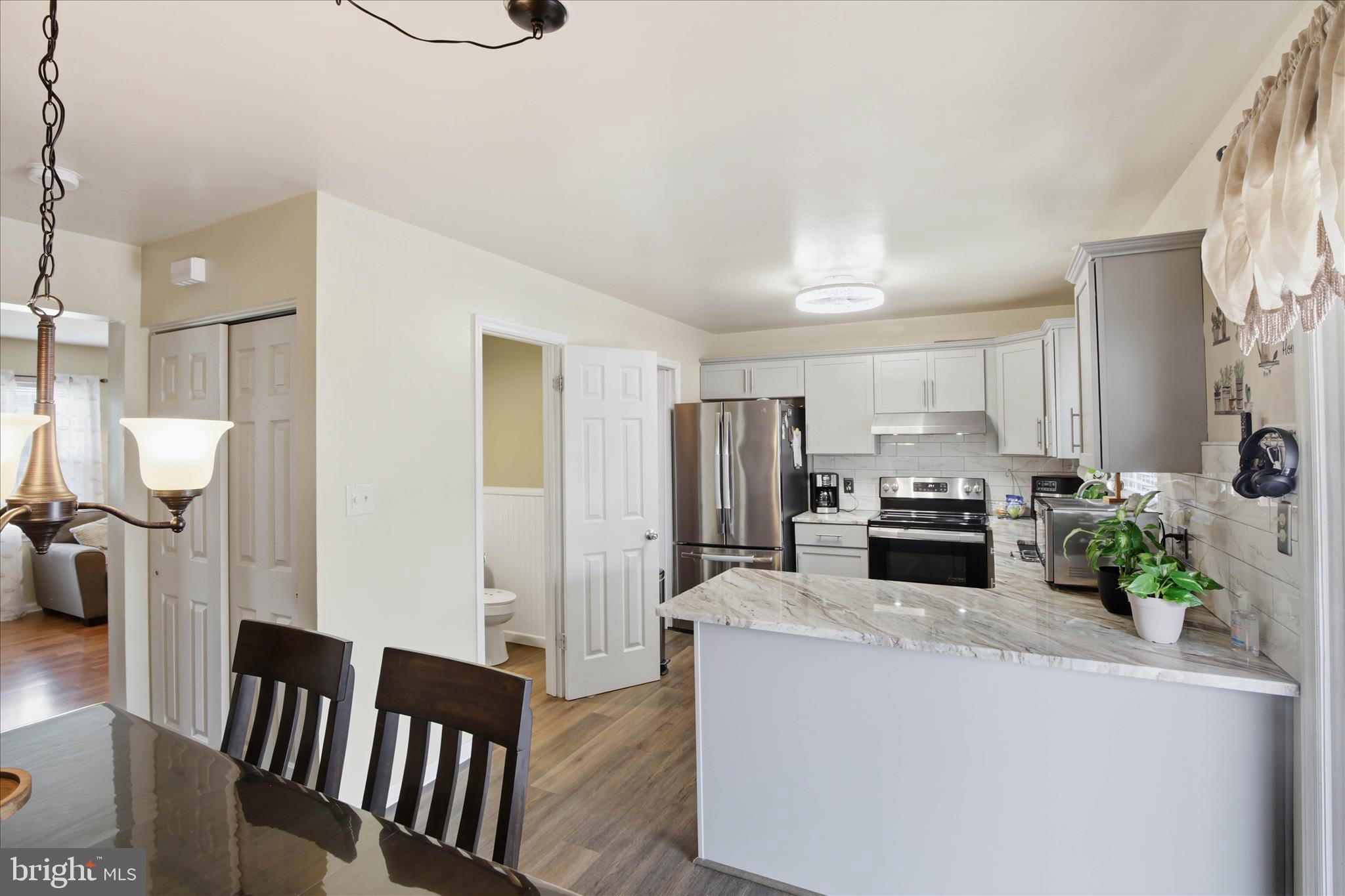 SOWE NEIGHBORHOOD / CABBAGE HILL - Residential