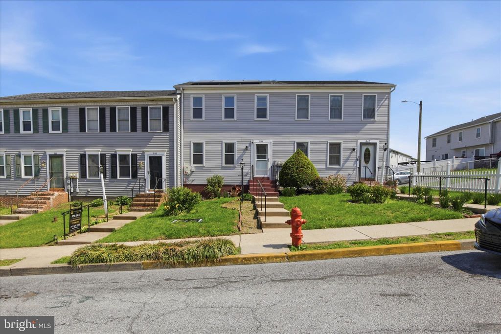 Photo of 844 Marjory Terrace, LANCASTER, PA 17603 (MLS # PALA2085188)