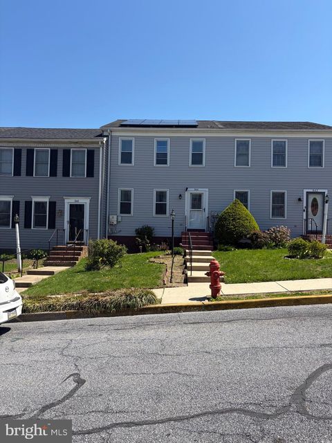 844 MARJORY TERRACE LANCASTER PA 17603