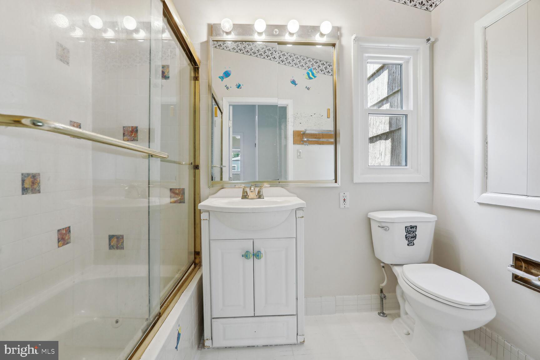 VALLEY STREAM - Residential