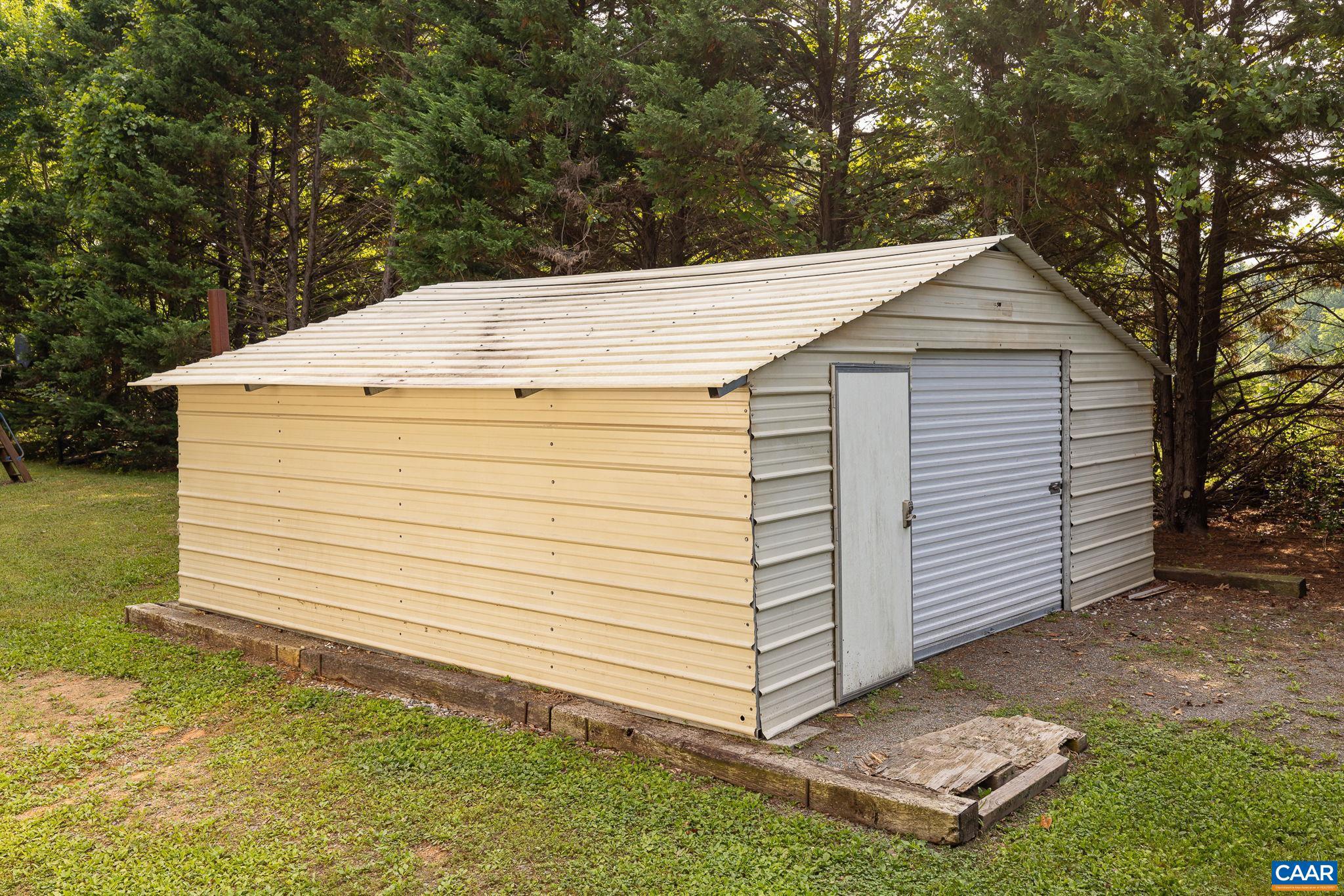 LITTLE RIVER FARMS - Residential