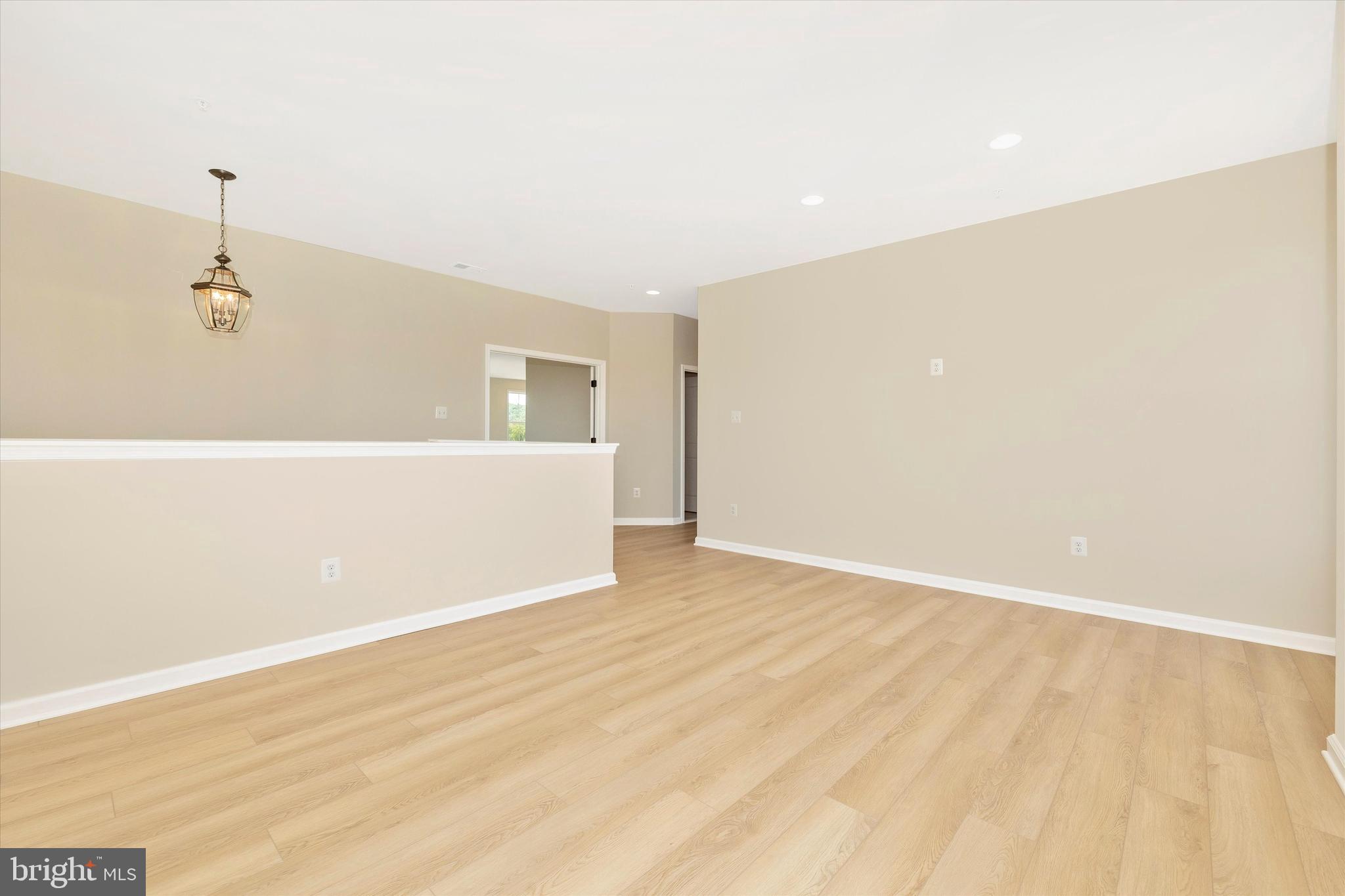 MEADOWRIDGE - Residential