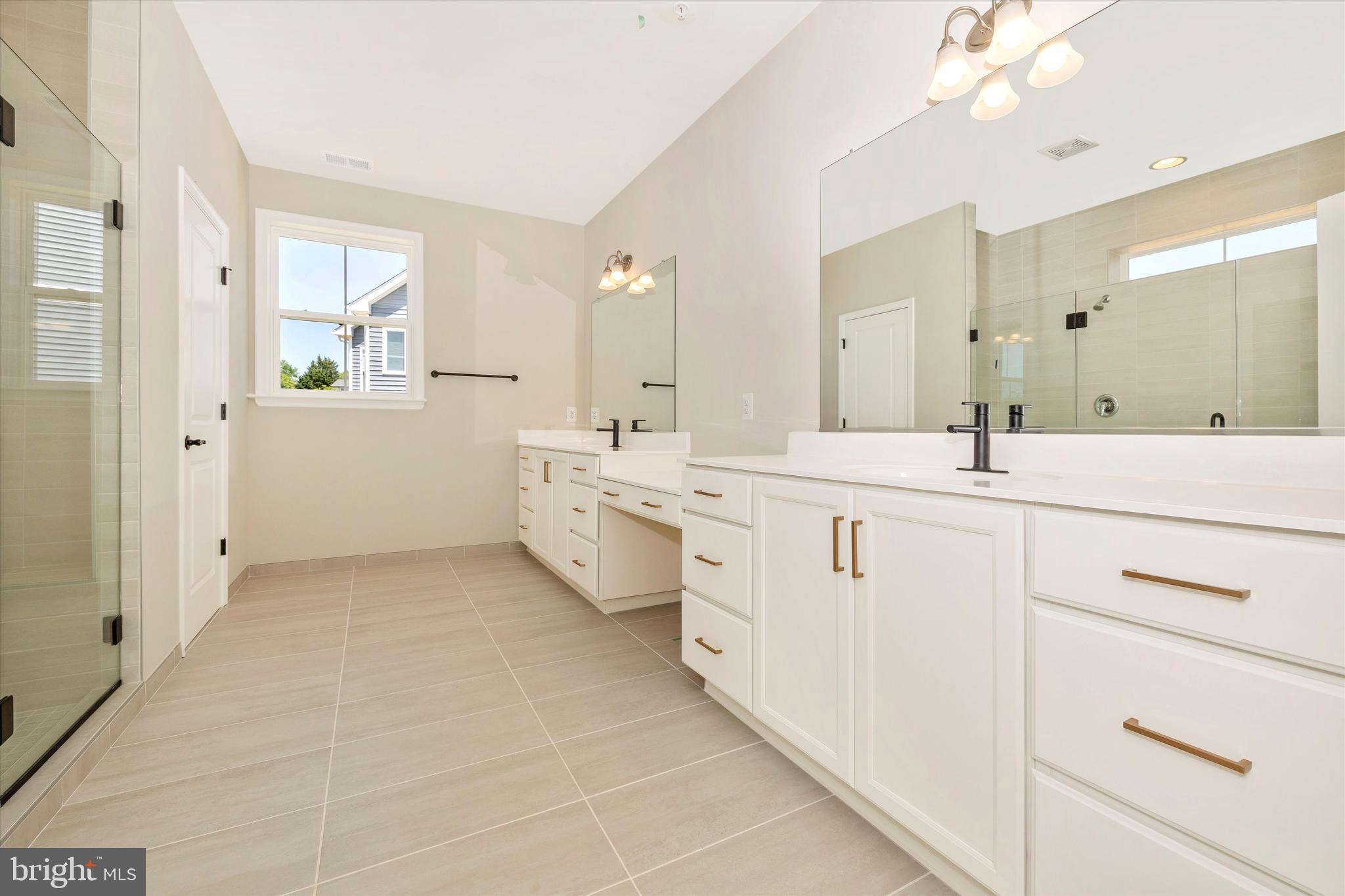 MEADOWRIDGE - Residential