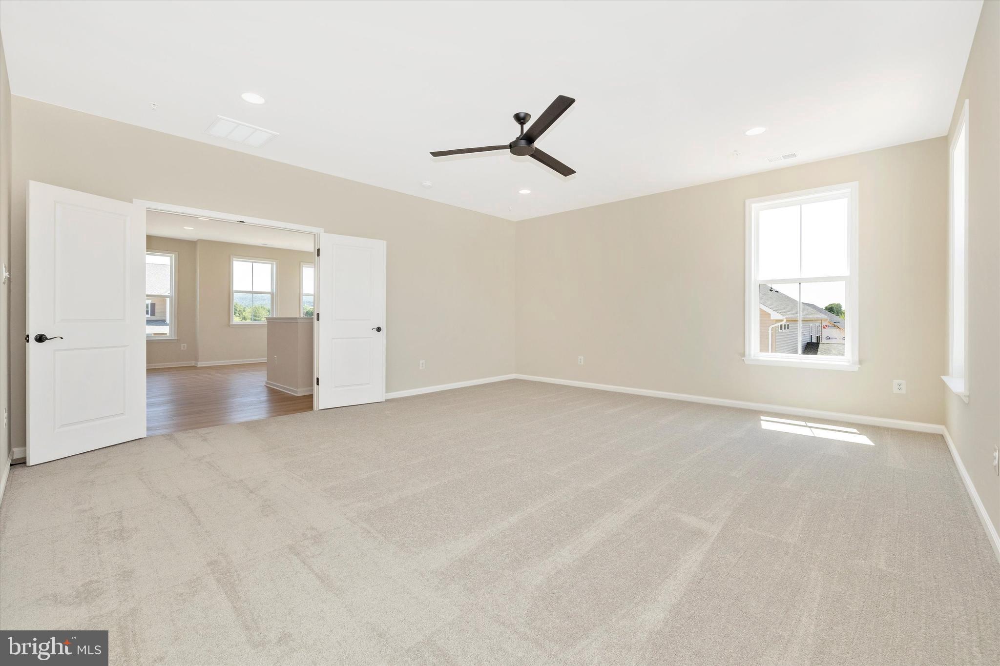 MEADOWRIDGE - Residential