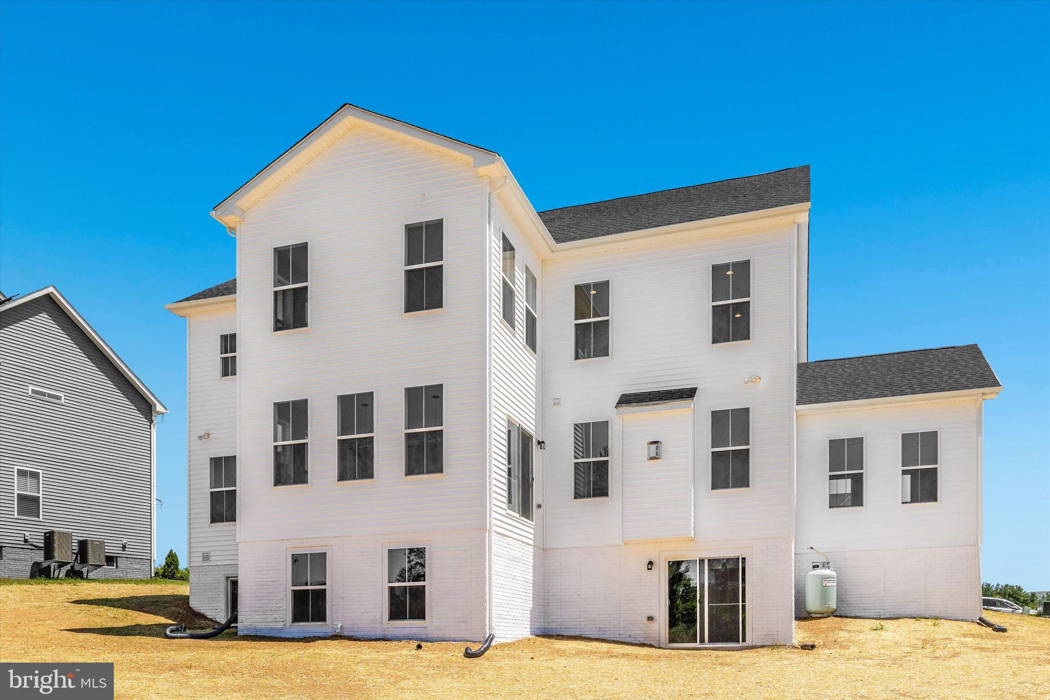 MEADOWRIDGE - Residential