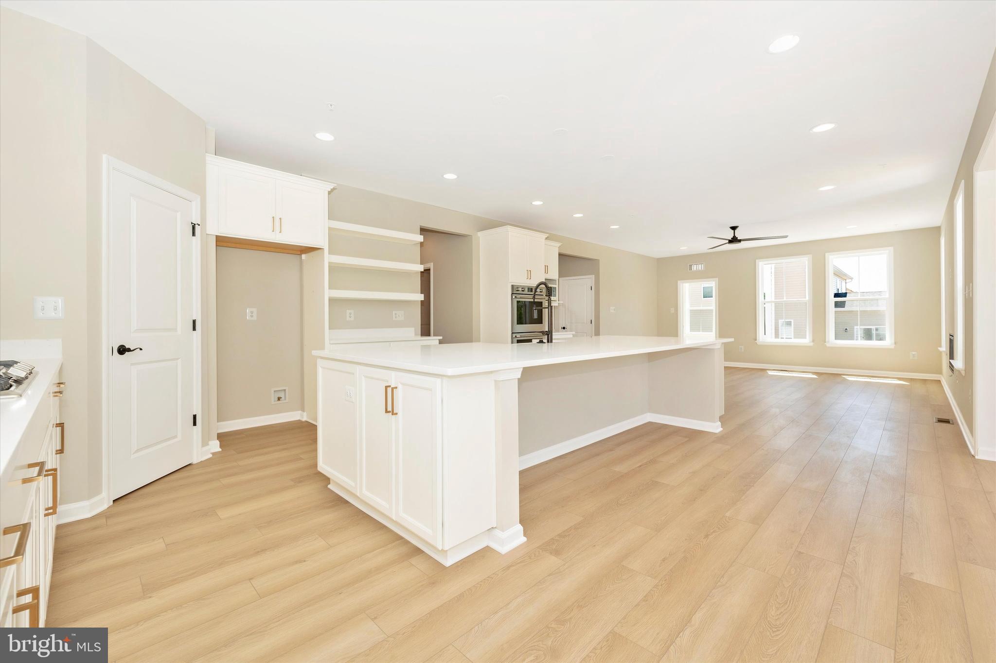 MEADOWRIDGE - Residential