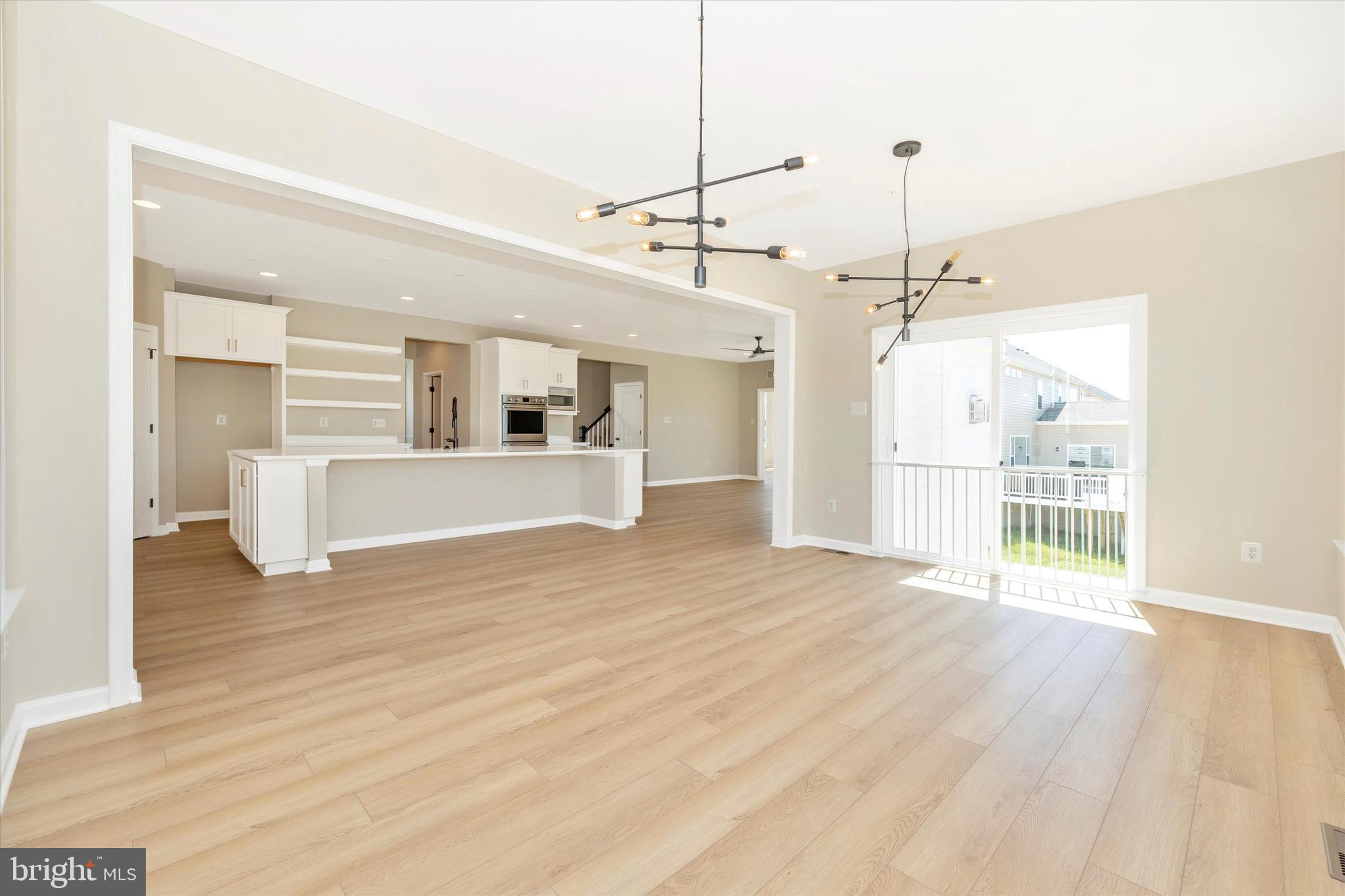 MEADOWRIDGE - Residential