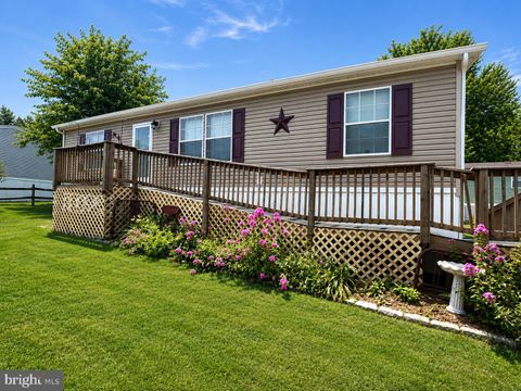 Mobile Home For Sale - 391 Fancy Filly Circle<br/> Berkeley County, MARTINSBURG, WV 25403