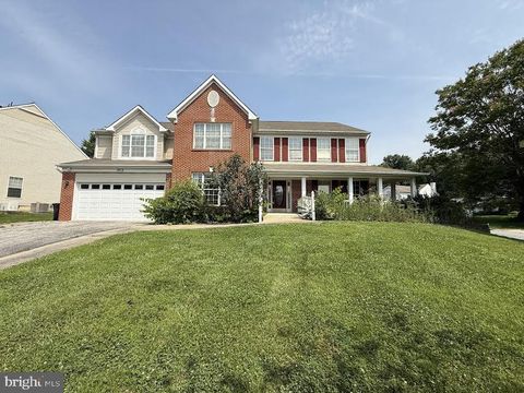 1912 HAMPSHIRE DRIVE HYATTSVILLE MD 20783
