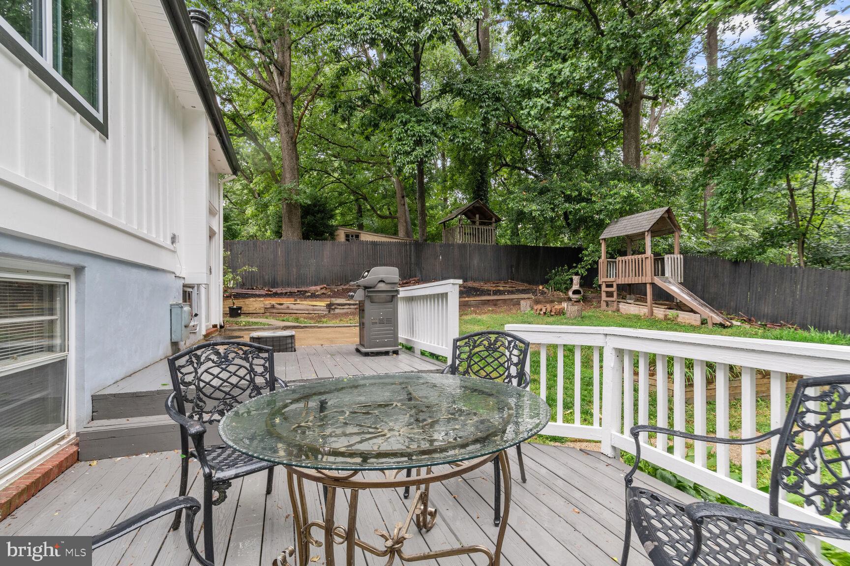 HOLLYWOOD PARK - Residential