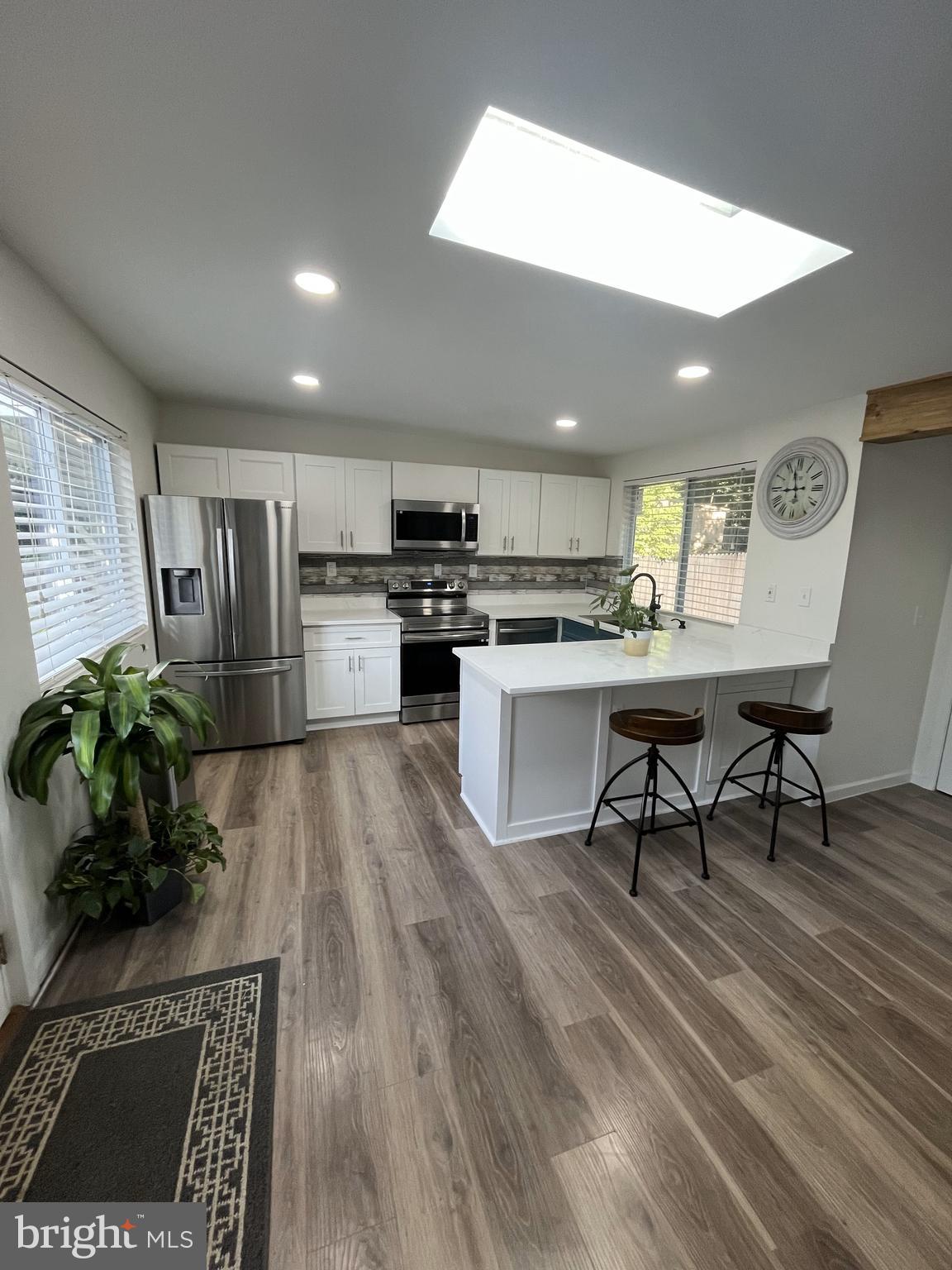 HOLLYWOOD PARK - Residential