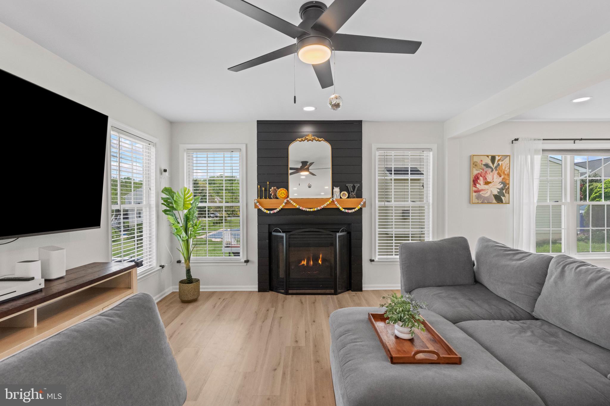 HICKORY OVERLOOK - Residential
