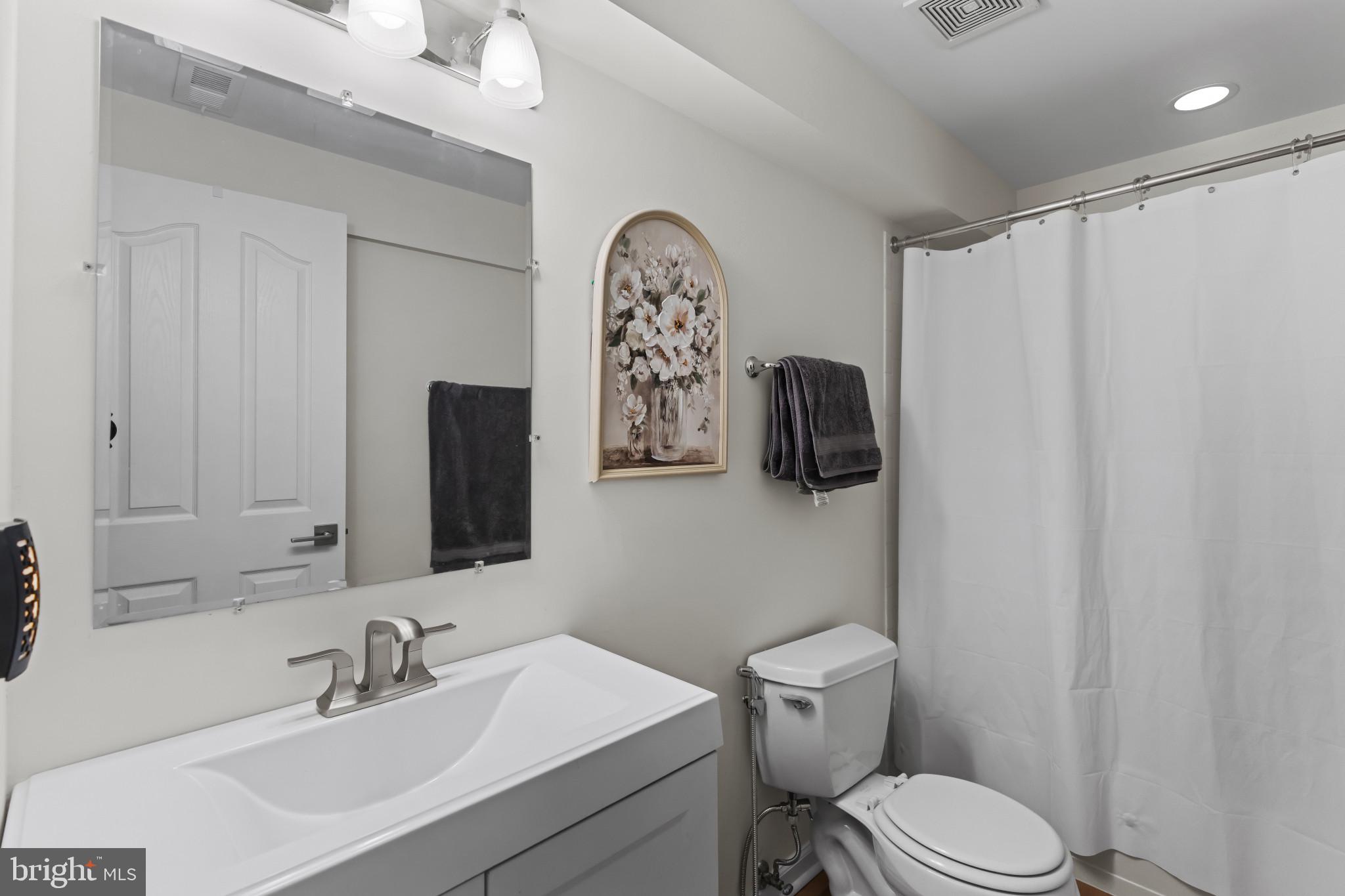 HICKORY OVERLOOK - Residential