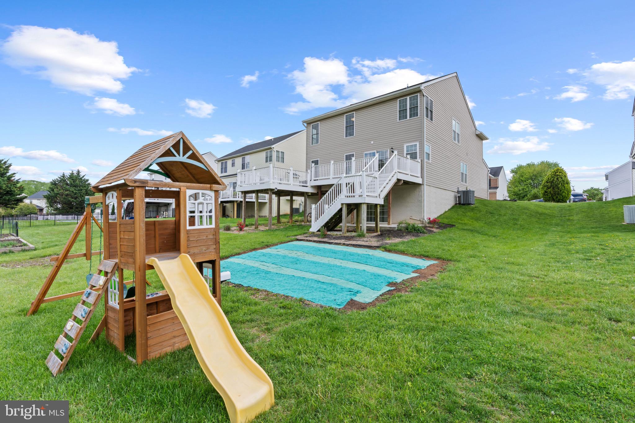 HICKORY OVERLOOK - Residential