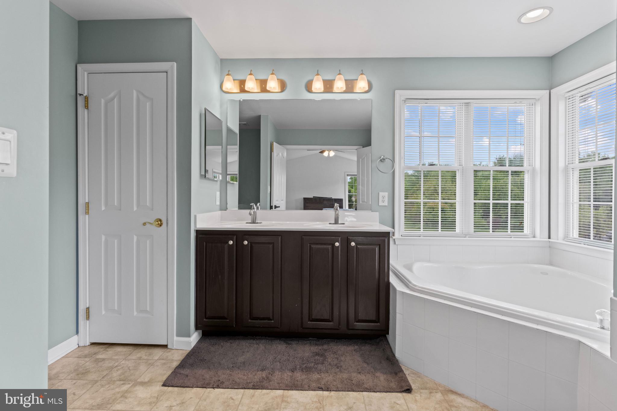 HICKORY OVERLOOK - Residential
