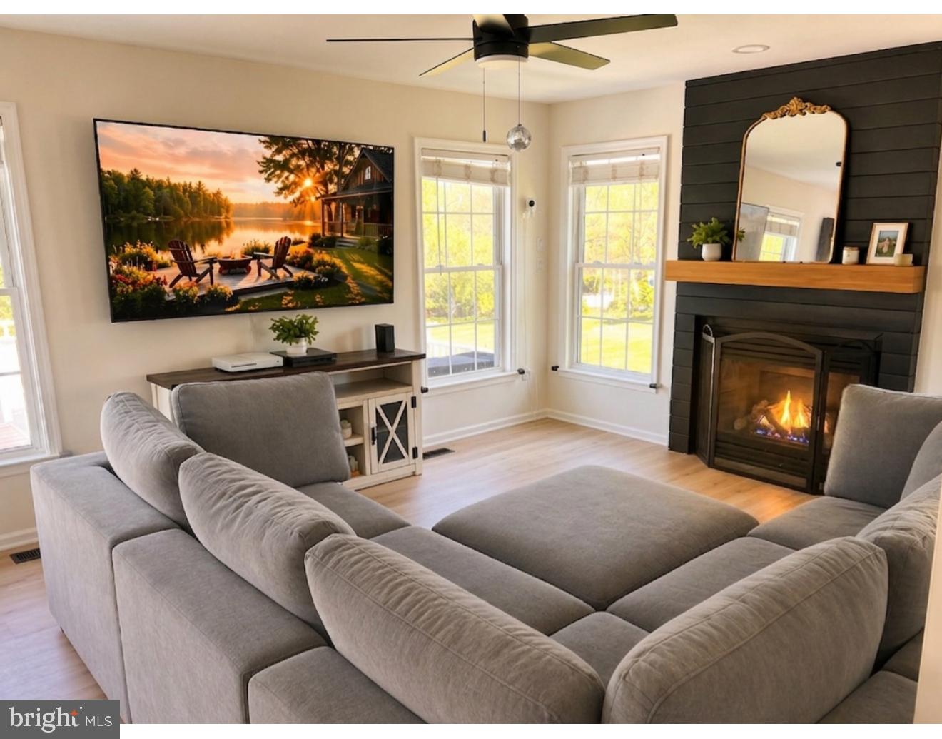 751 HICKORY LIMB CIRCLE