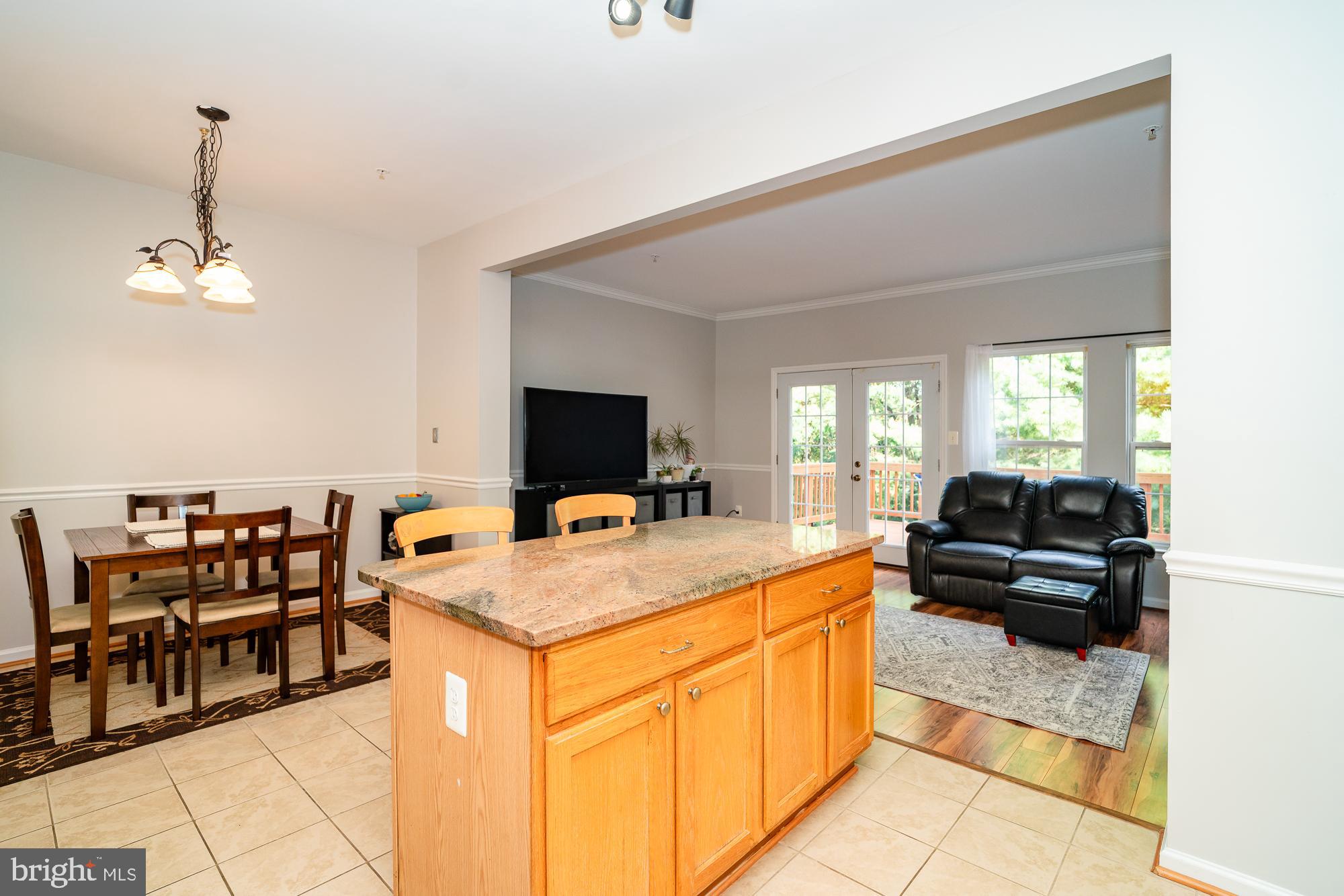 SPRING RIDGE - Residential