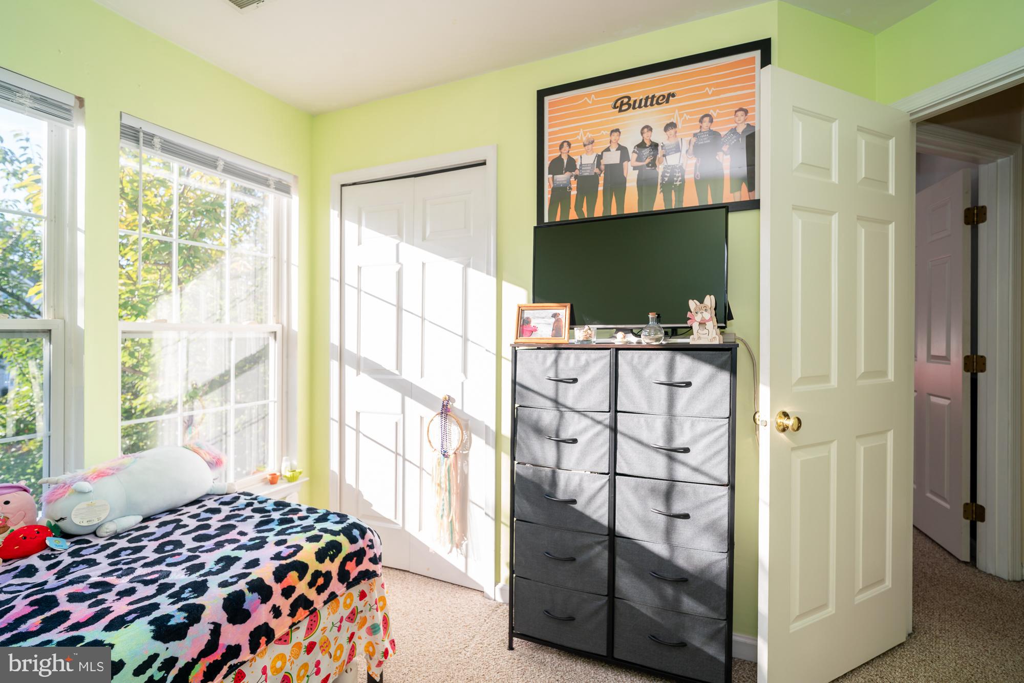 SPRING RIDGE - Residential