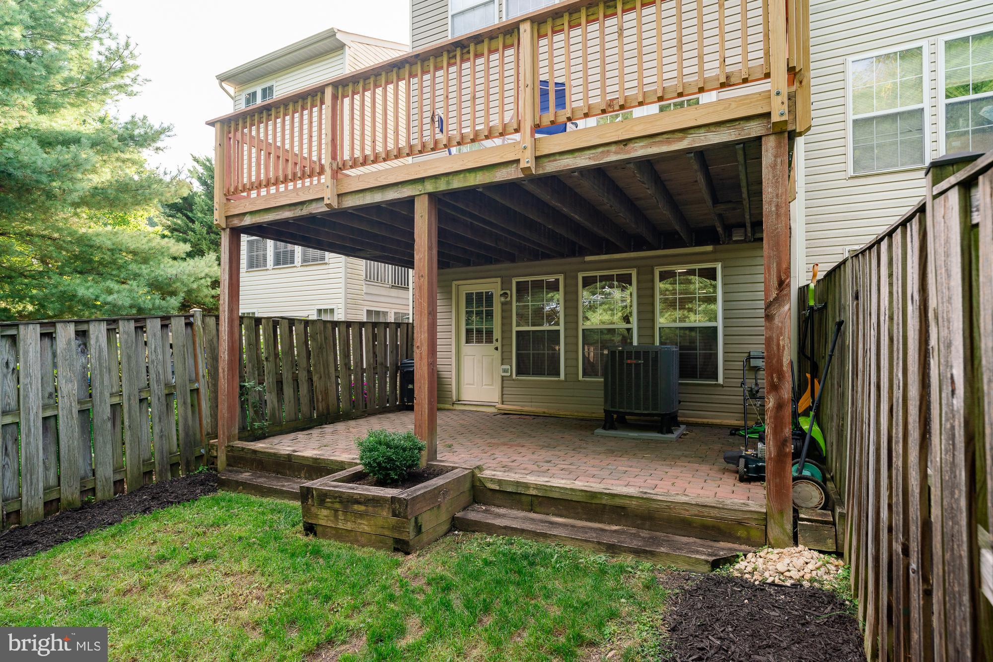 SPRING RIDGE - Residential