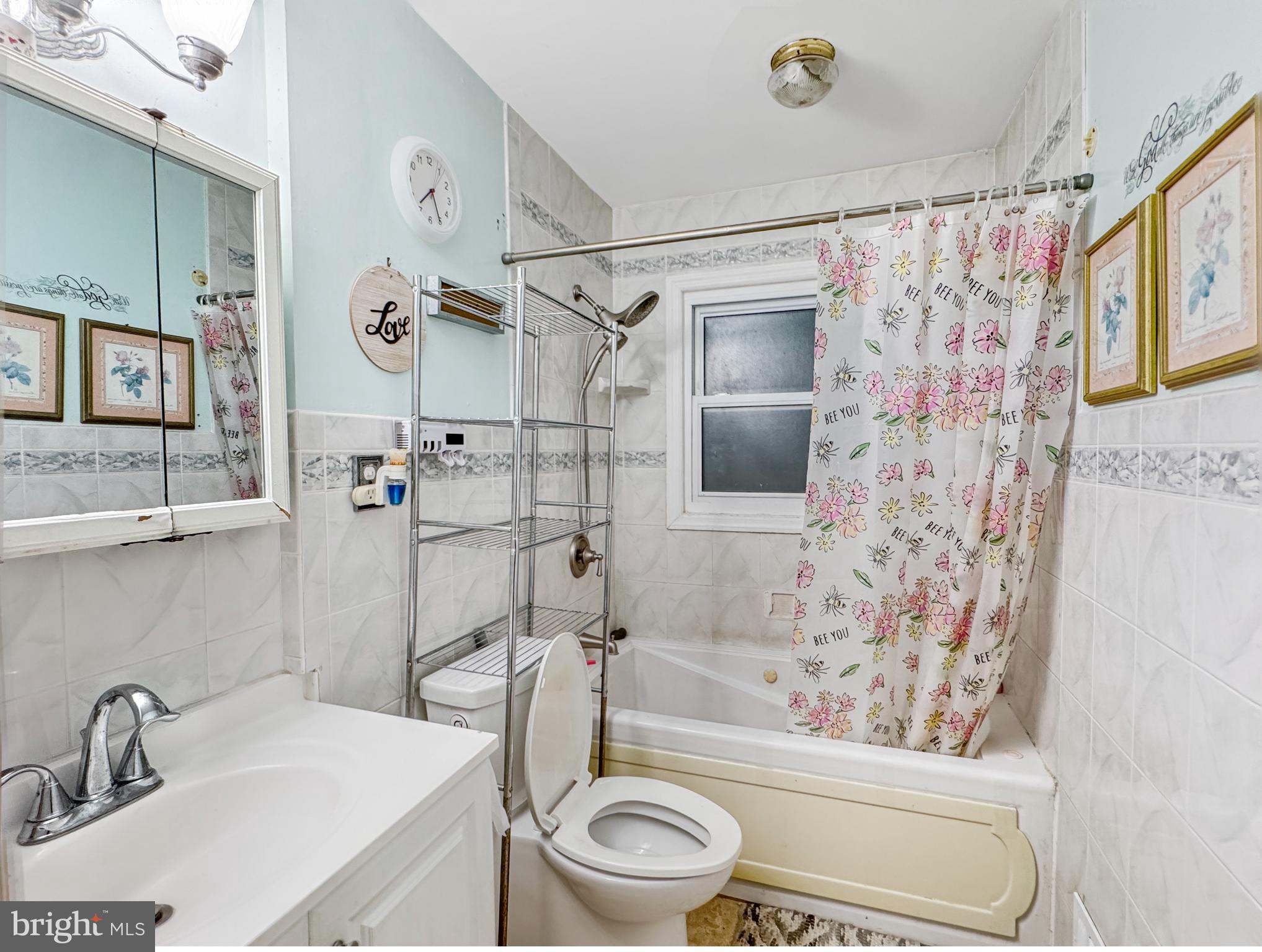 WOODLAWN TERRACE - Residential