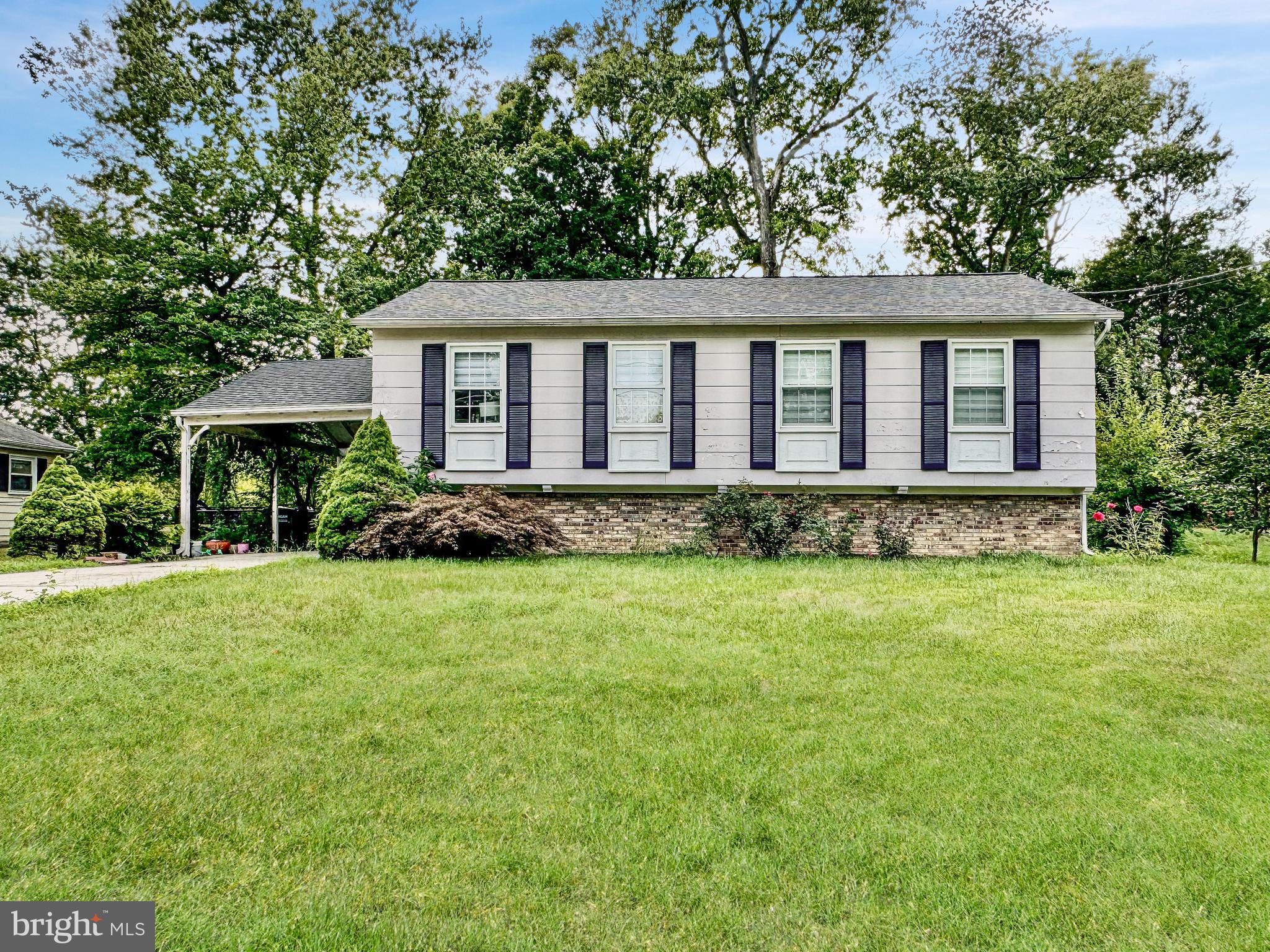 WOODLAWN TERRACE - Residential