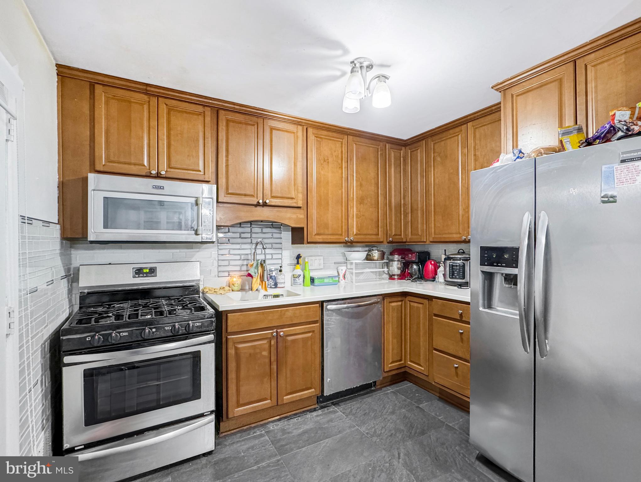 WOODLAWN TERRACE - Residential