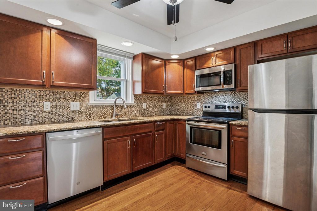 Photo of 206 Decalb Avenue, WILMINGTON, DE 19804 (MLS # DENC2092540)