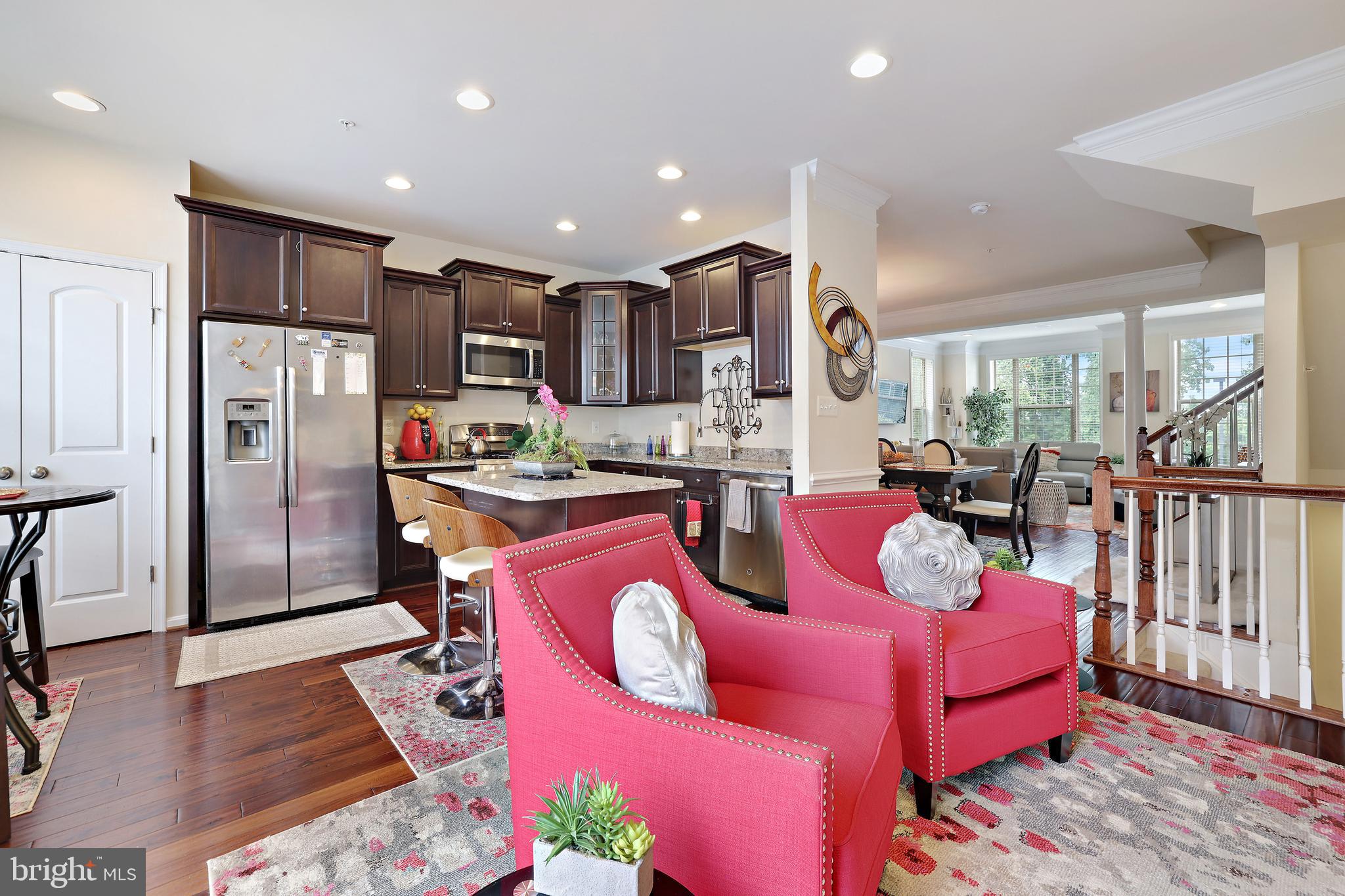 WOODMORE TOWNE CENTRE - Residential