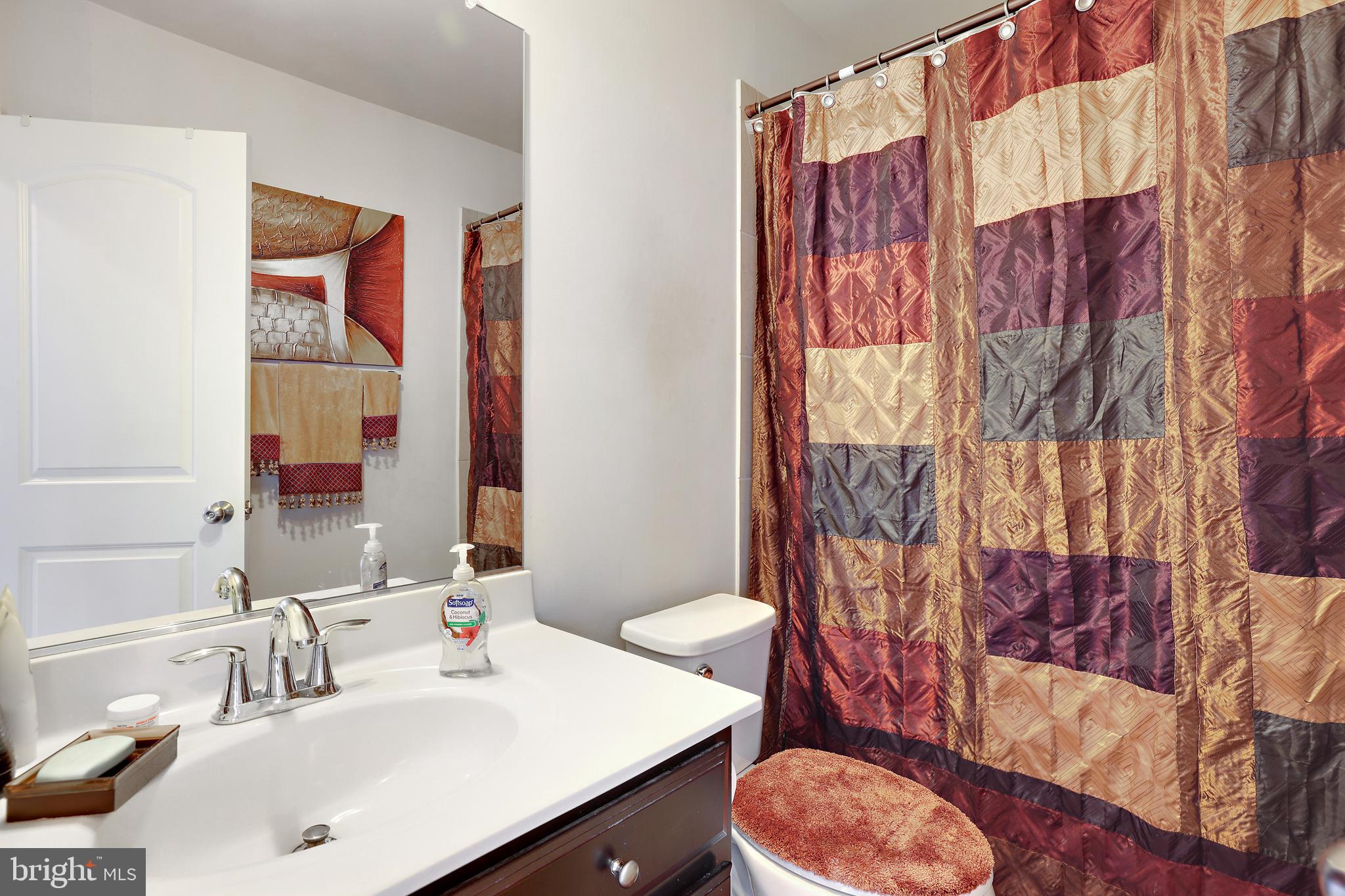 WOODMORE TOWNE CENTRE - Residential