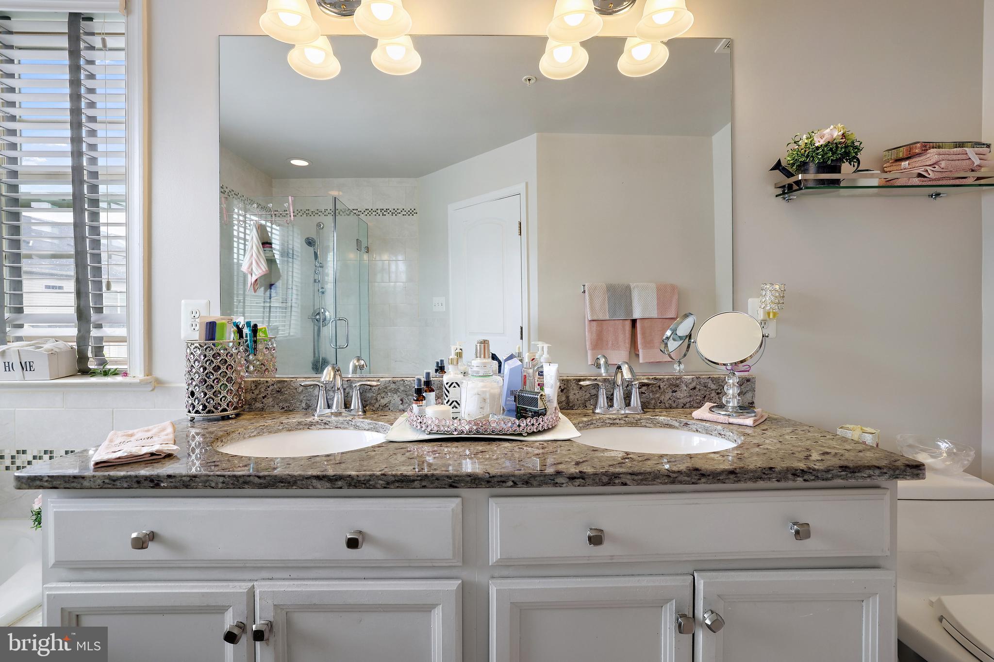 WOODMORE TOWNE CENTRE - Residential