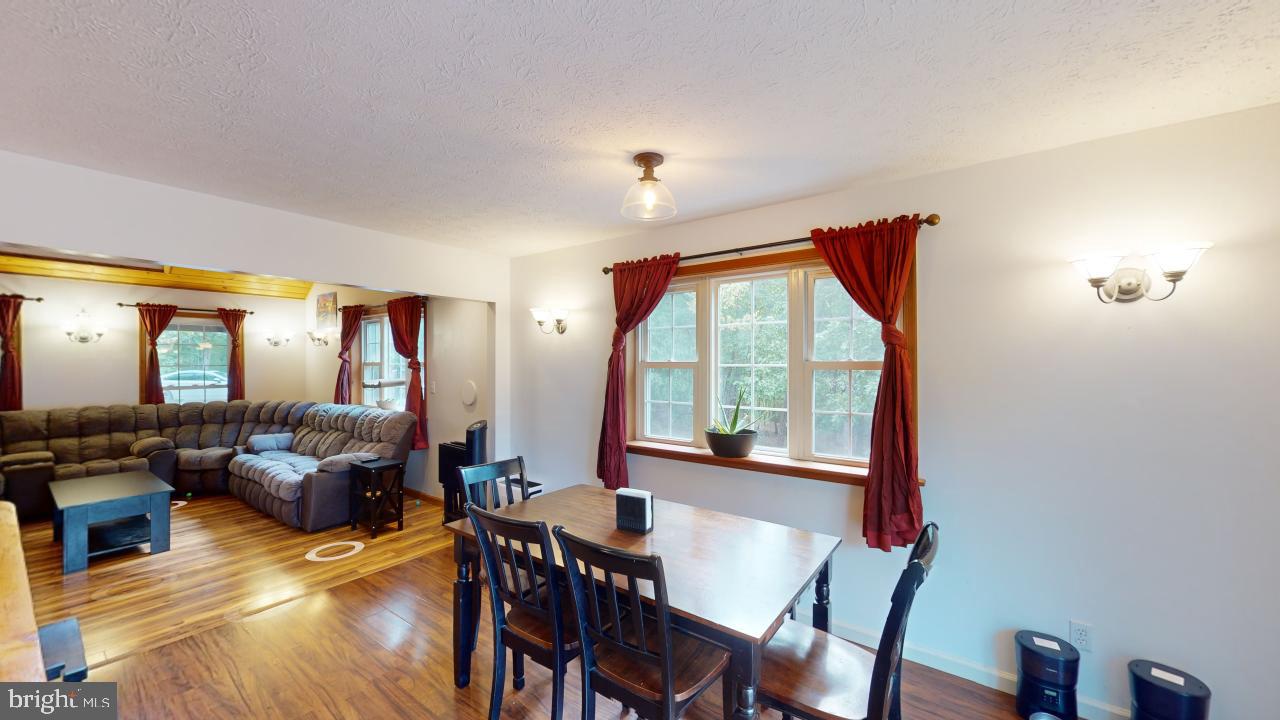 CRYSTAL VALLEY ESTATES - Residential