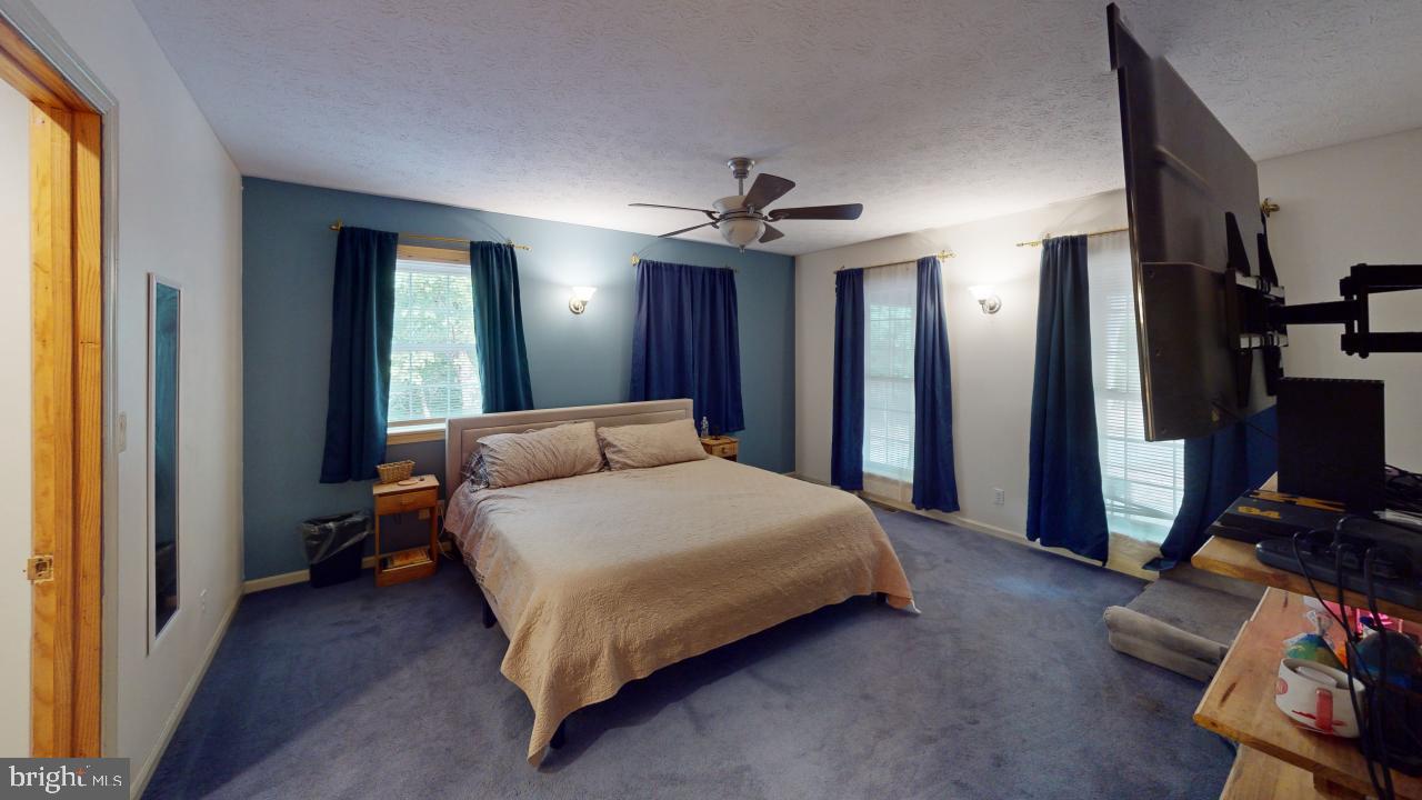 CRYSTAL VALLEY ESTATES - Residential