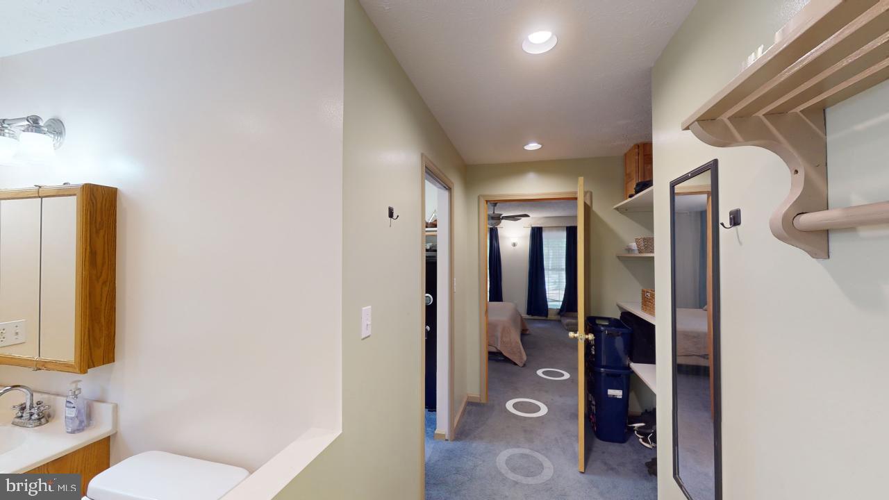 CRYSTAL VALLEY ESTATES - Residential