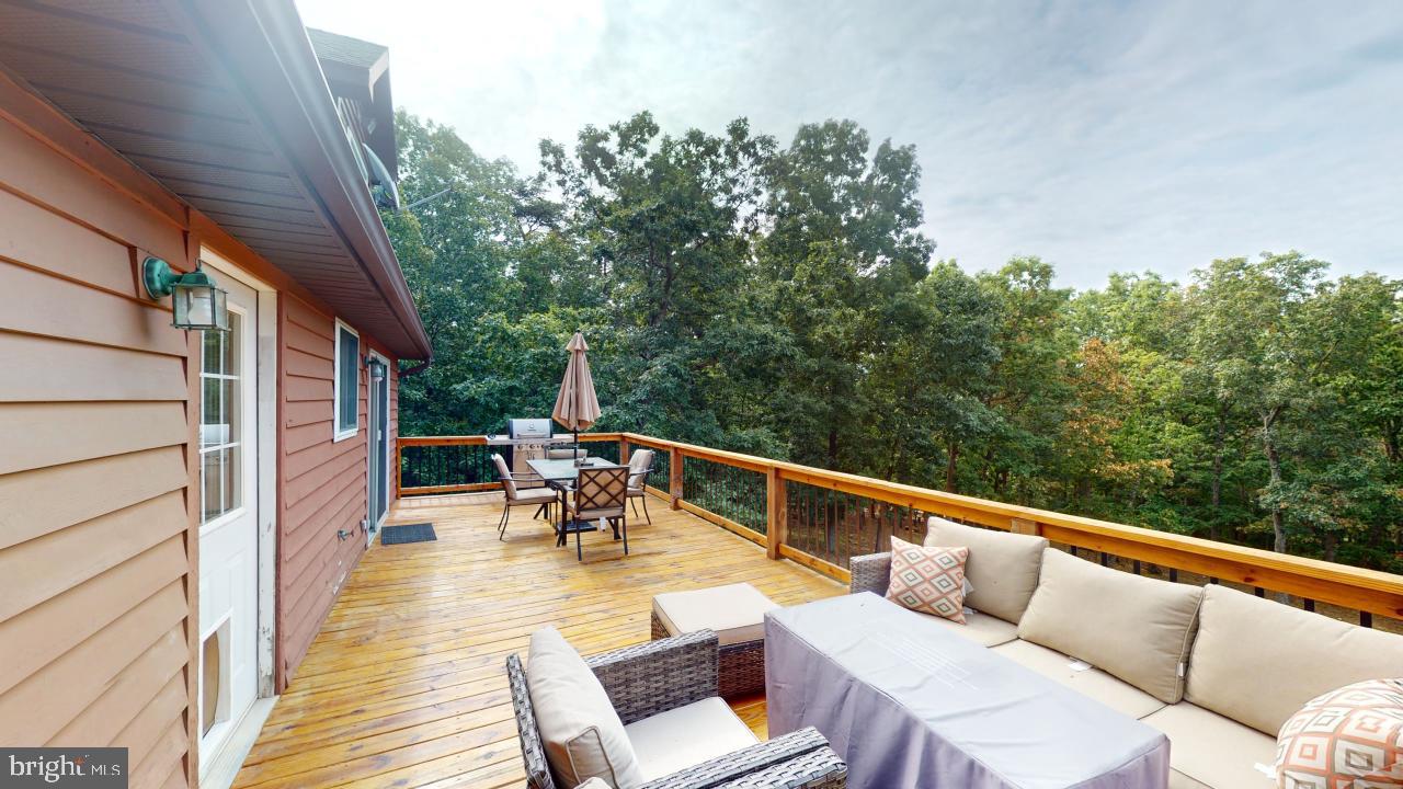 CRYSTAL VALLEY ESTATES - Residential