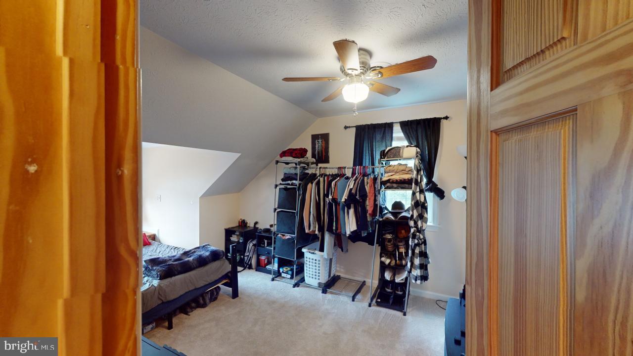 CRYSTAL VALLEY ESTATES - Residential