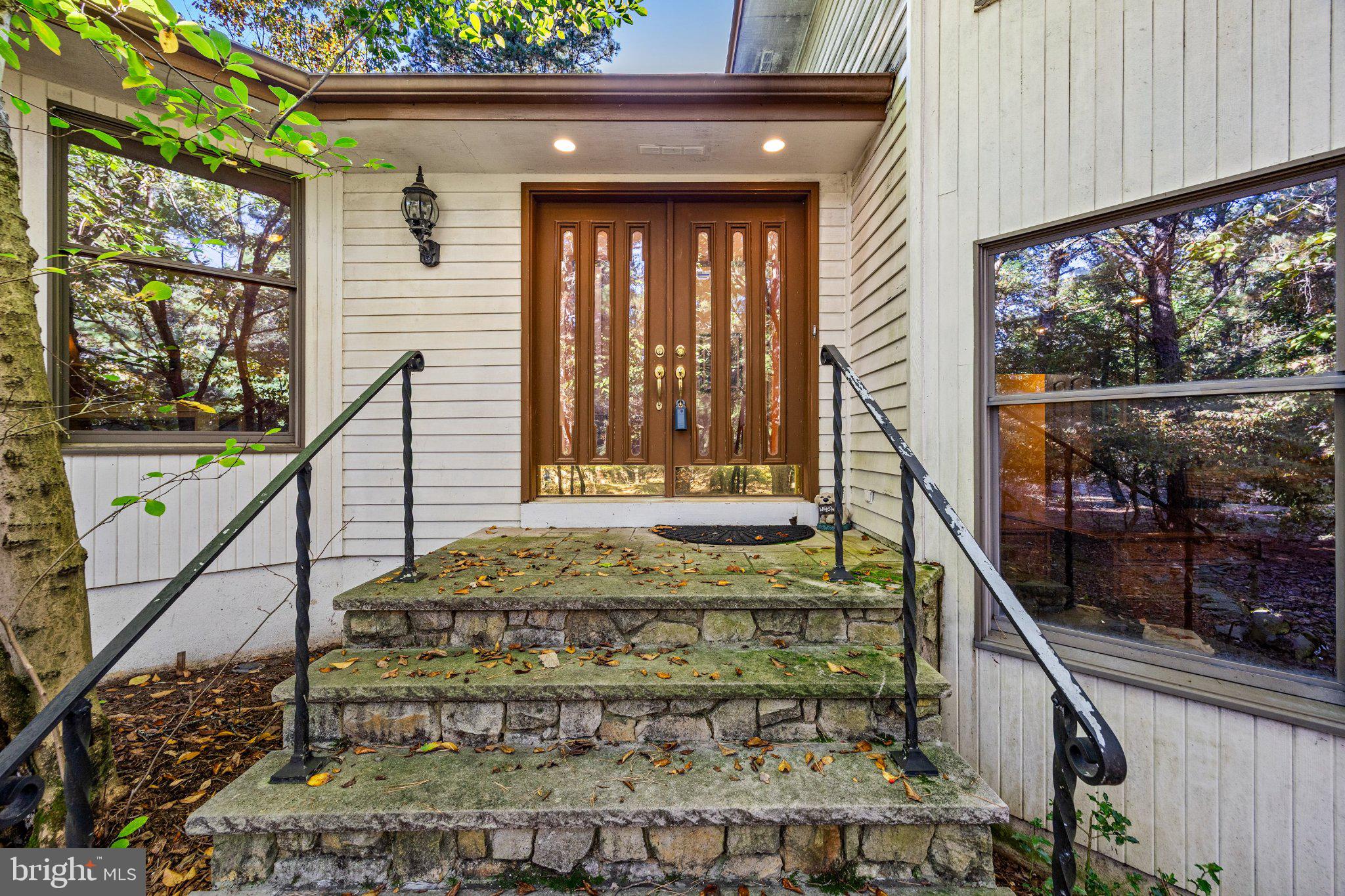 22 TANSBOROUGH ROAD