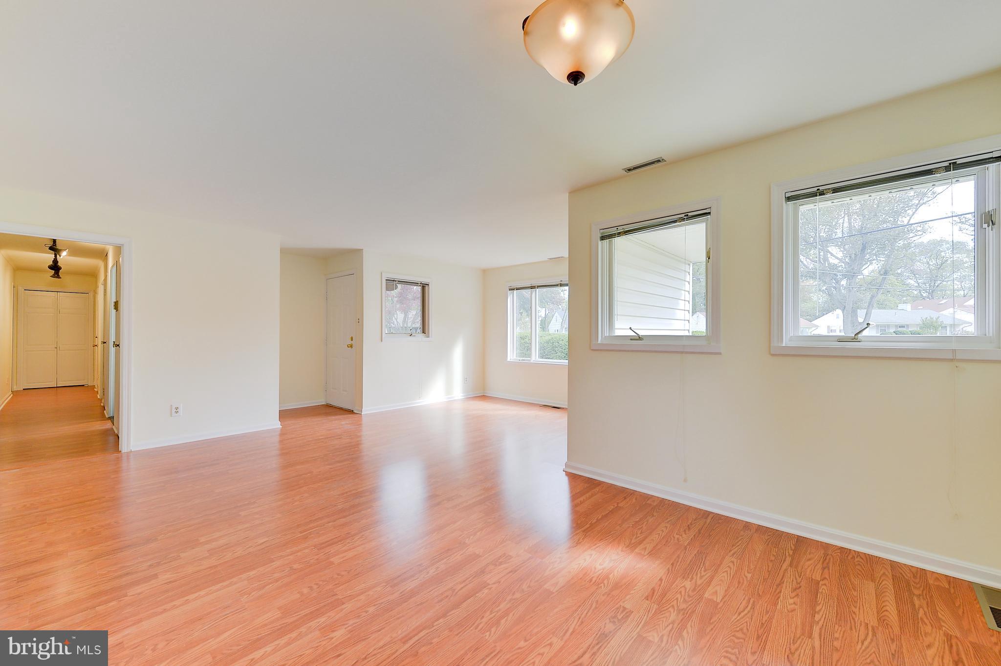 ROCKLAND - Residential