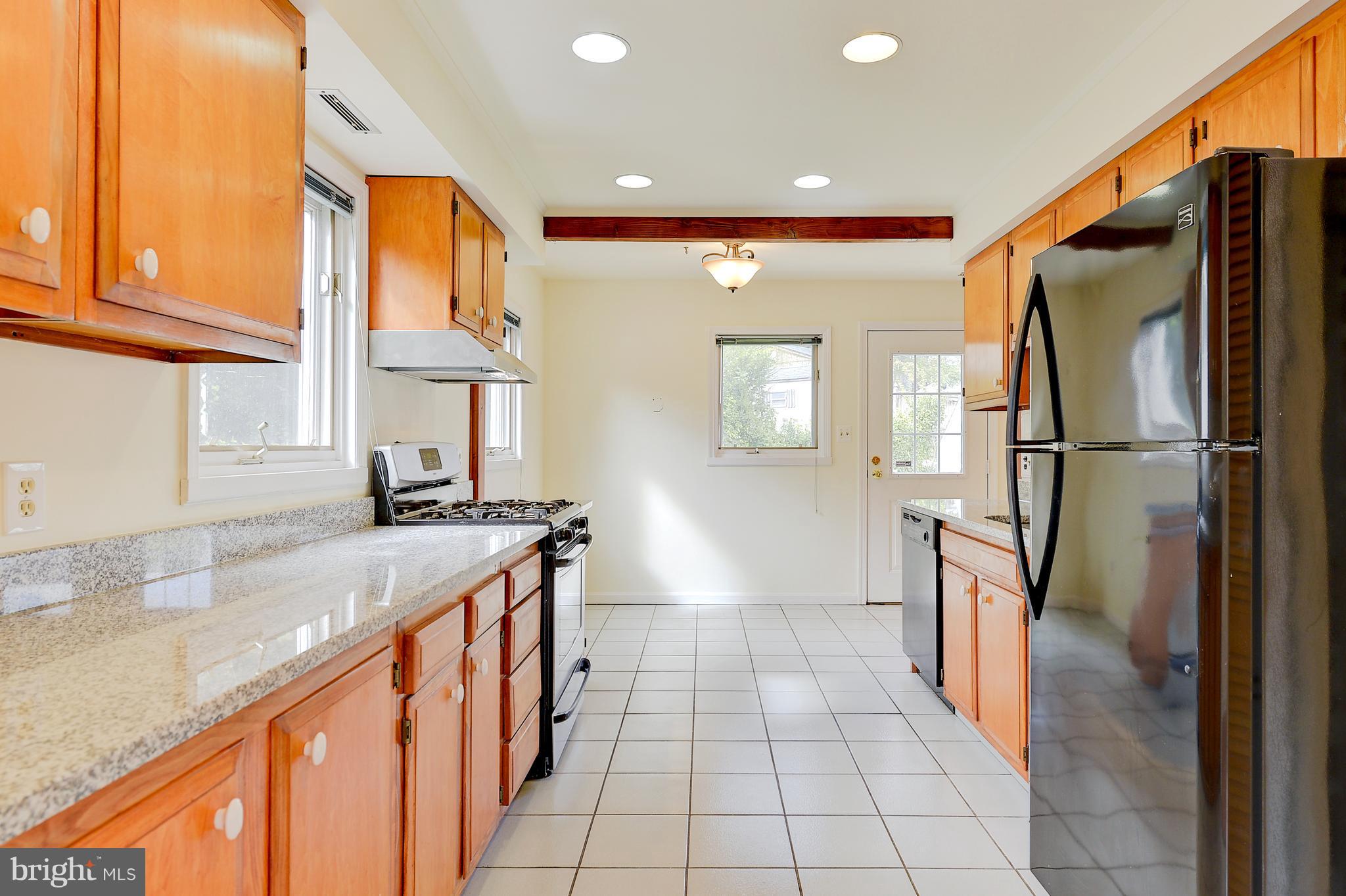 ROCKLAND - Residential