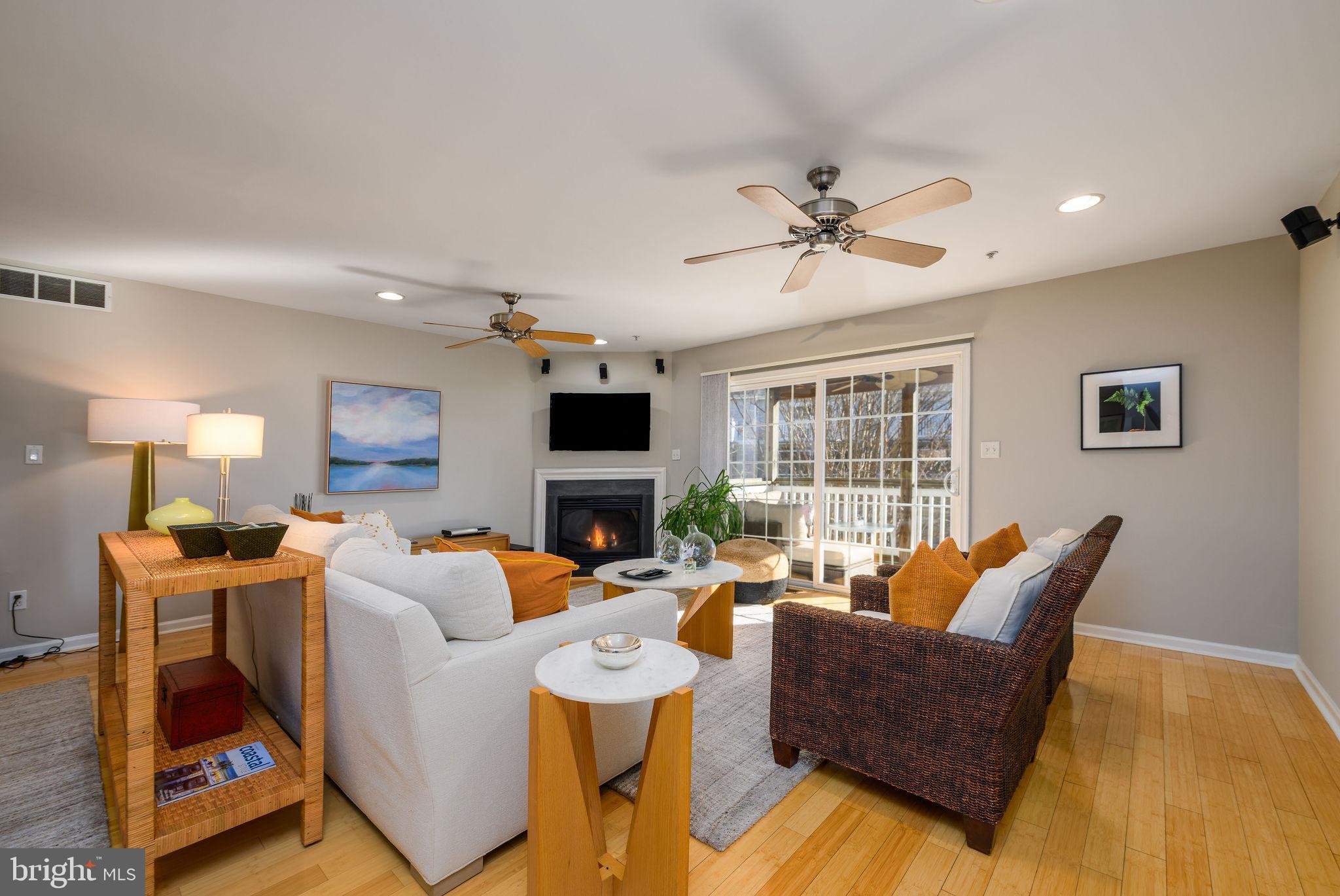 CANAL LANDING - Residential