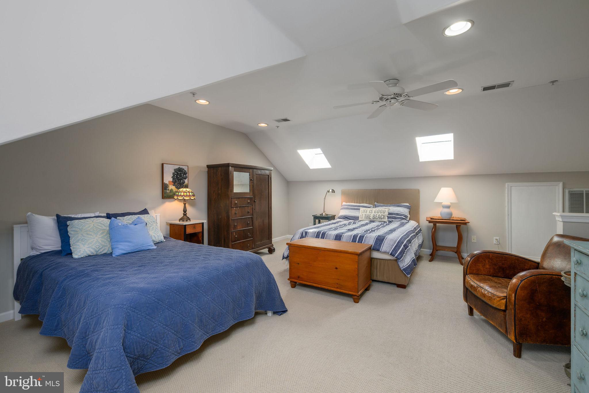 CANAL LANDING - Residential