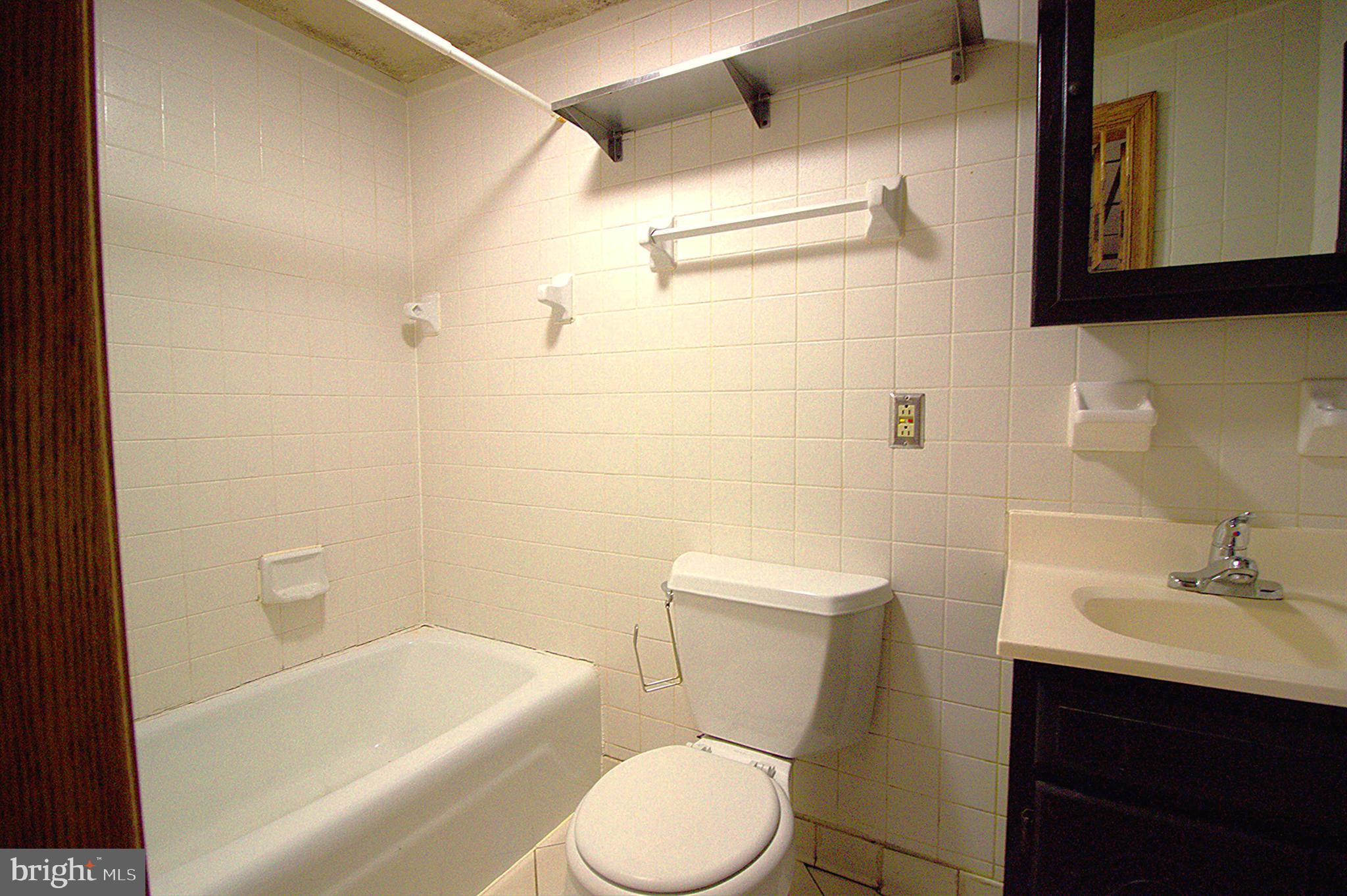 GREEKTOWN - Residential