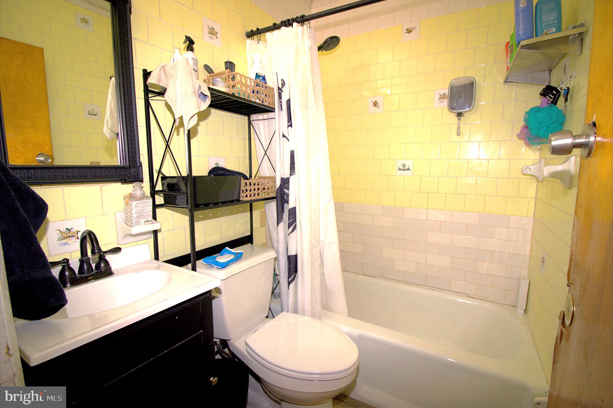 GREEKTOWN - Residential