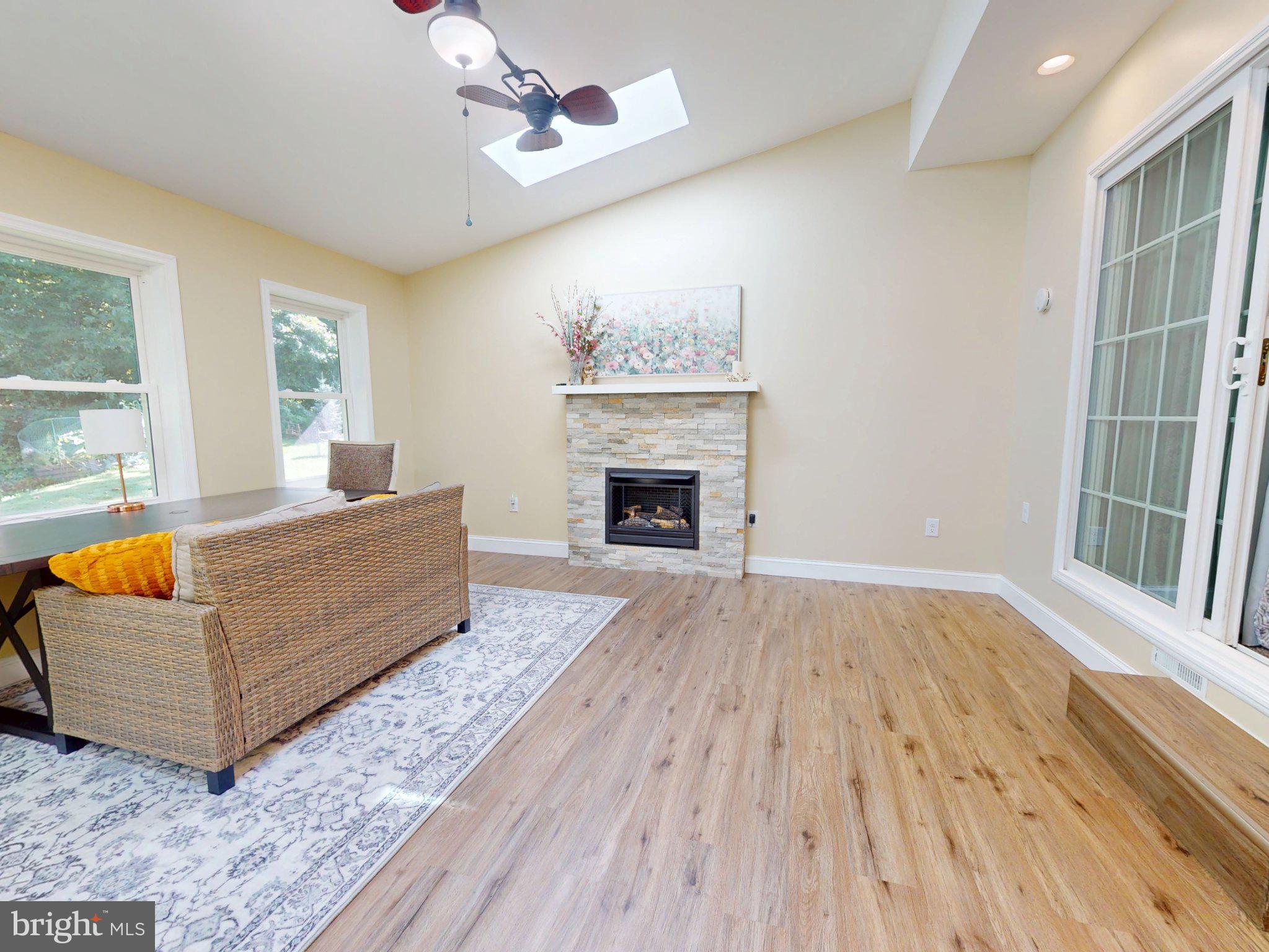 265 JAY LANE