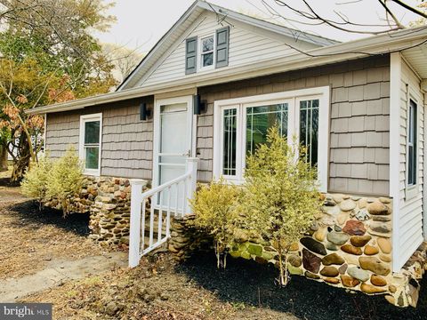 117-121 CALEY AVENUE MOUNT HOLLY NJ 08060