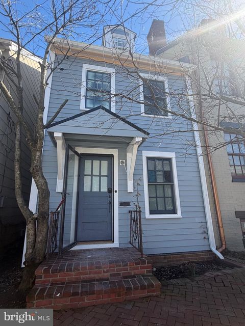 9 COLLEGE AVENUE ANNAPOLIS MD 21401