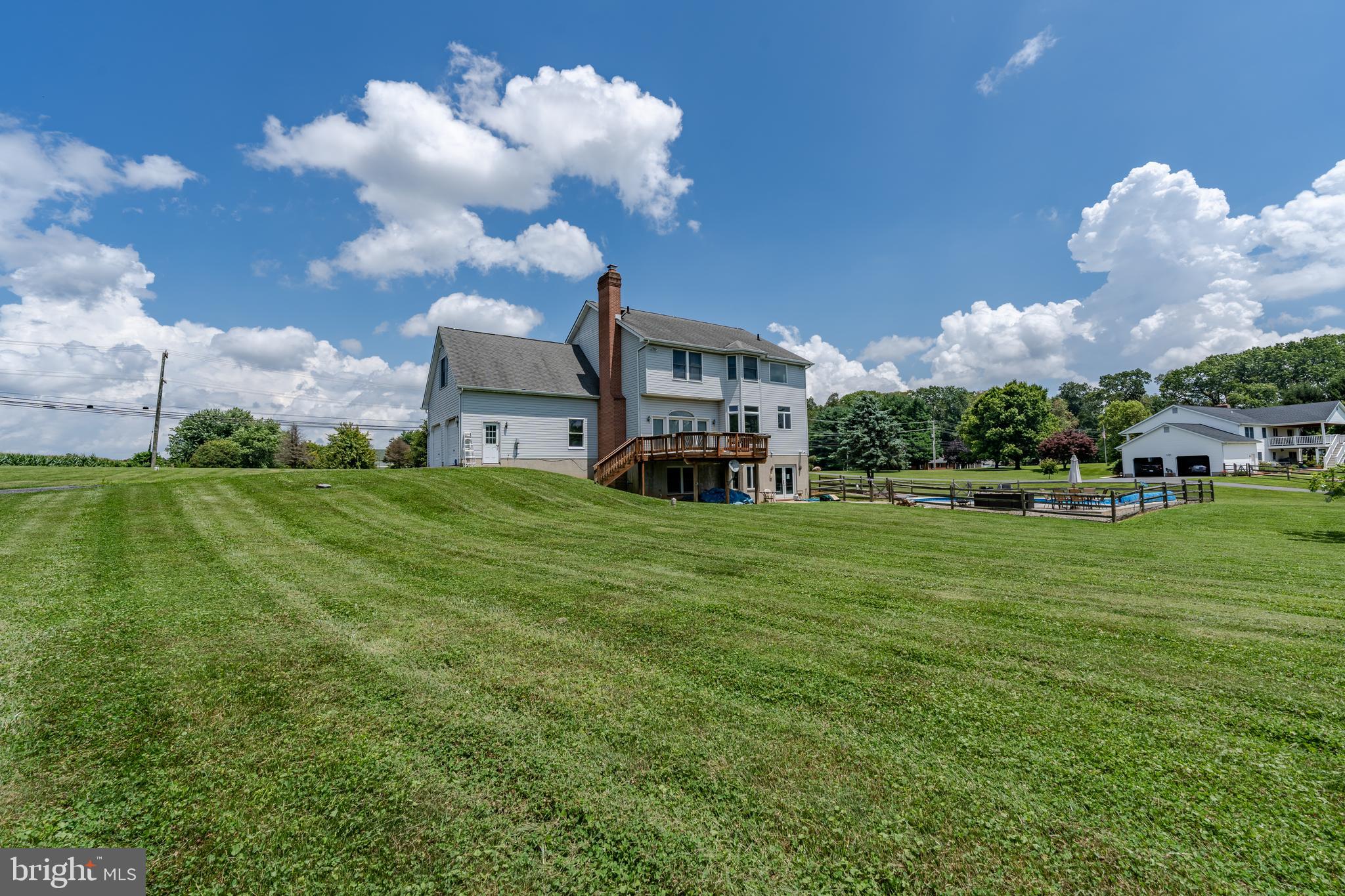 JARRETTSVILLE - Residential