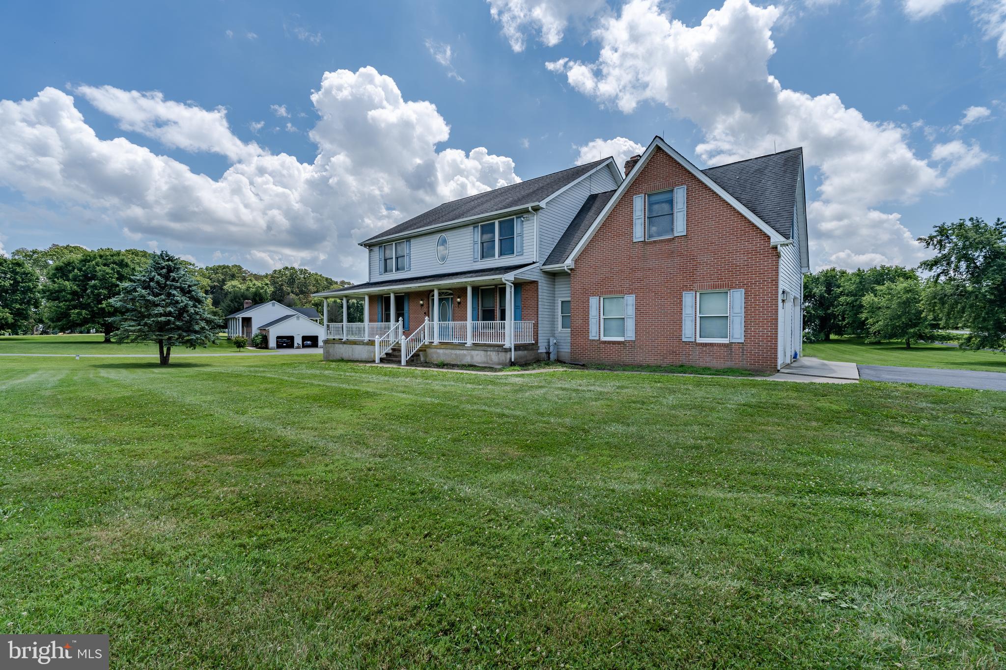 JARRETTSVILLE - Residential