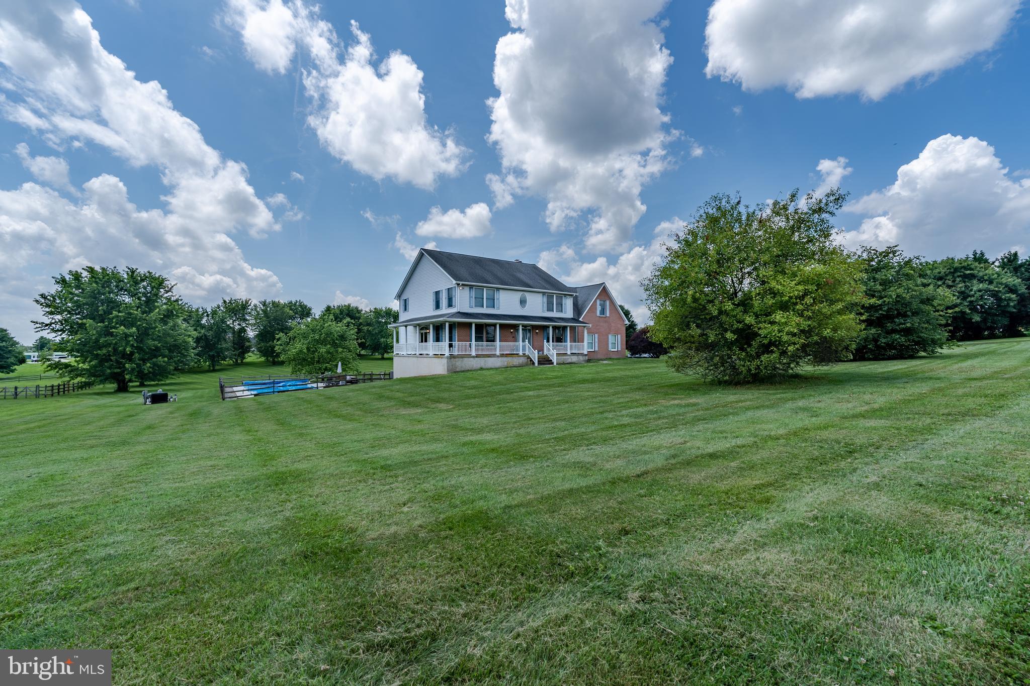 JARRETTSVILLE - Residential