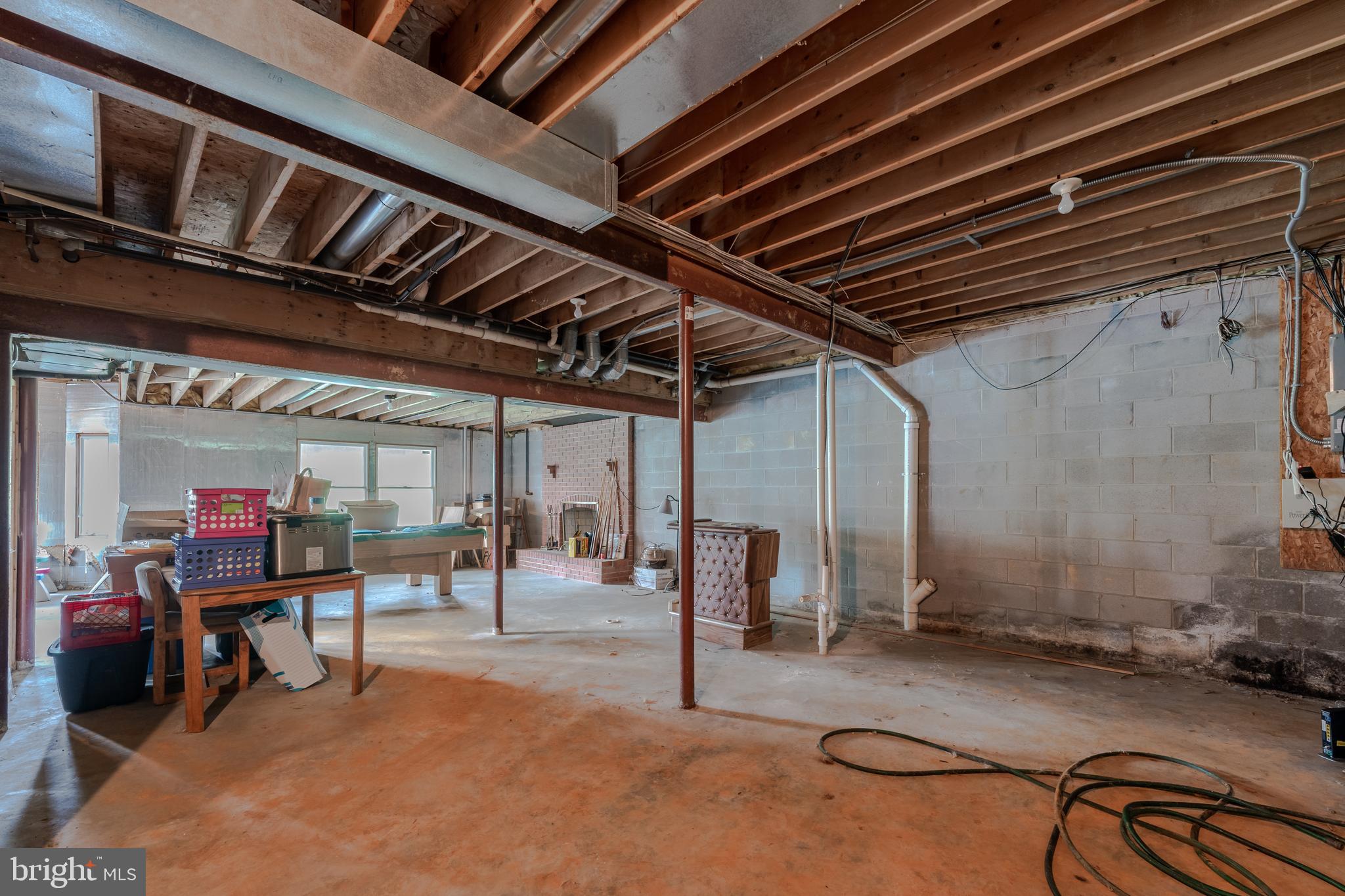 JARRETTSVILLE - Residential